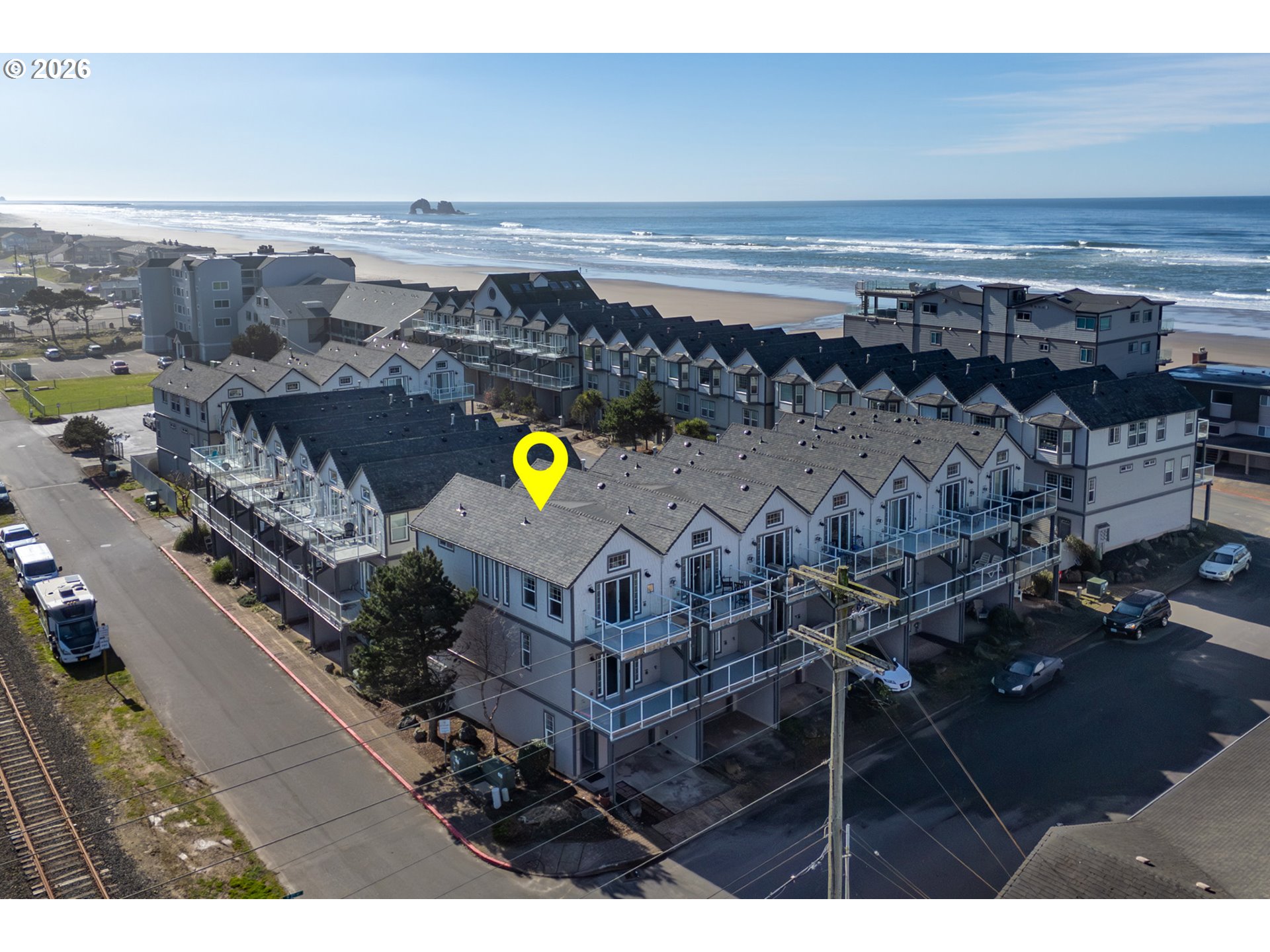 108 3RD AVE, RockawayBeach, OR 97136