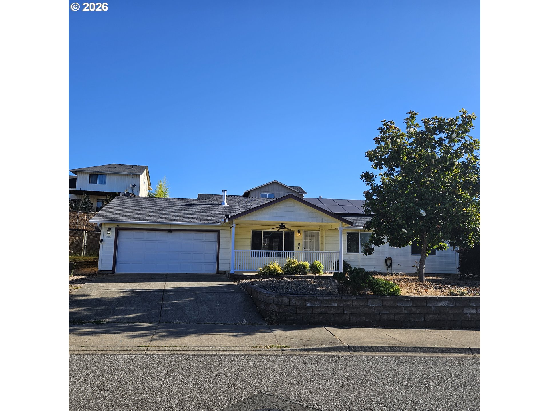 202 PLUM RIDGE DR, Winston, OR 97496