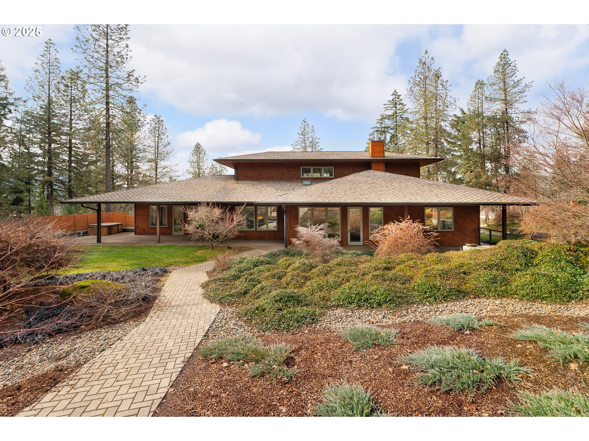 509 JASMINE WAY, Roseburg, OR 97471
