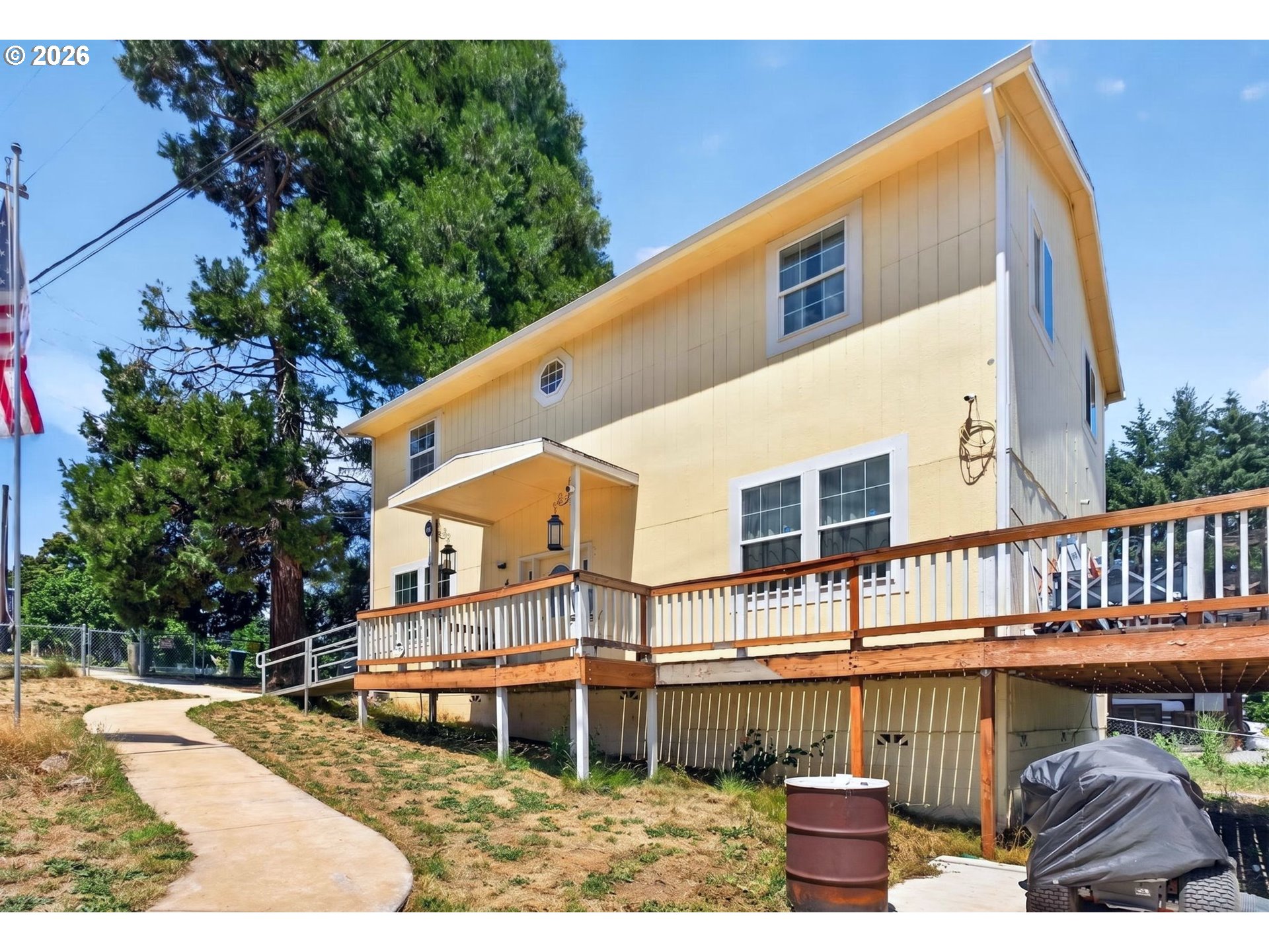 459 LYDIA ST, Yoncalla, OR 97499