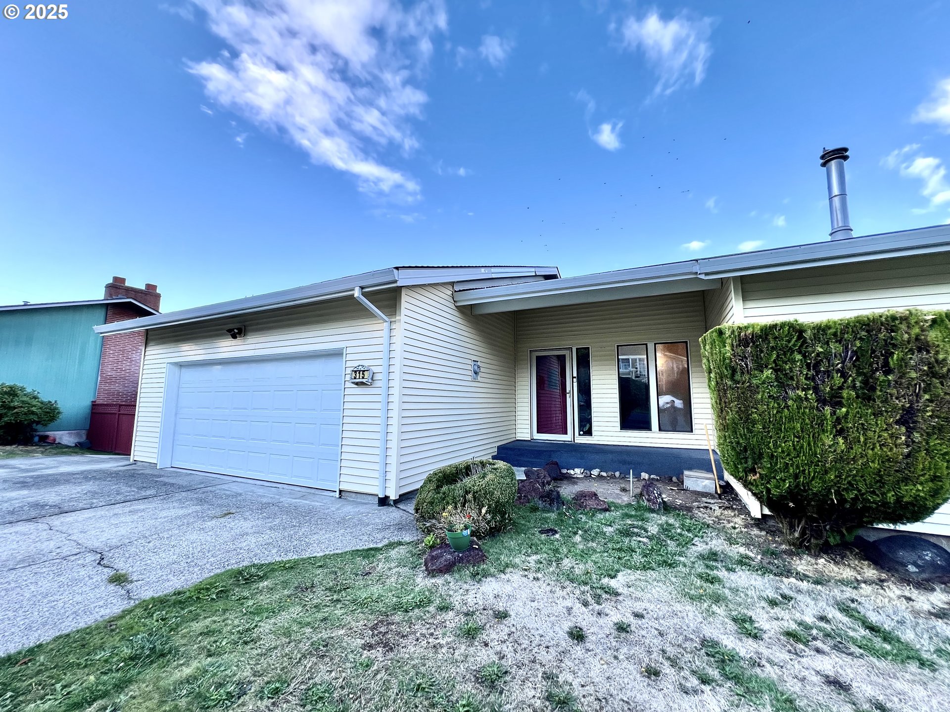 315 D ST, Rainier, OR 97048