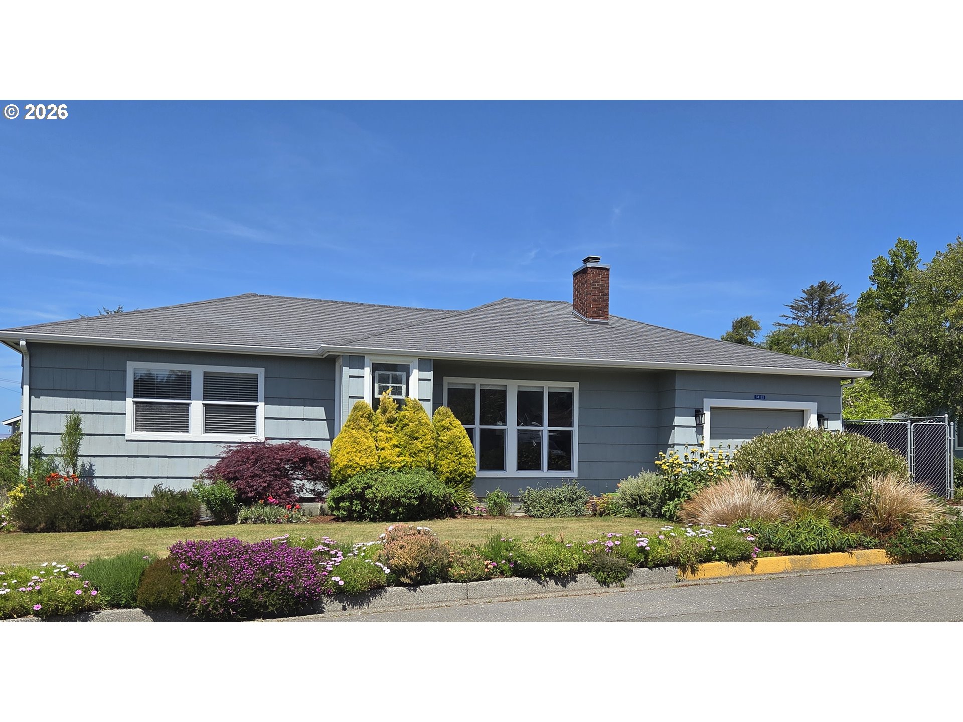 94183 8TH ST, GoldBeach, OR 97444