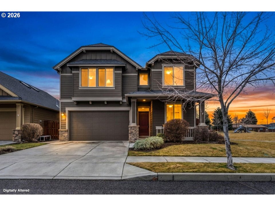 1132 STEINS PILLAR DR, Prineville, OR 97754