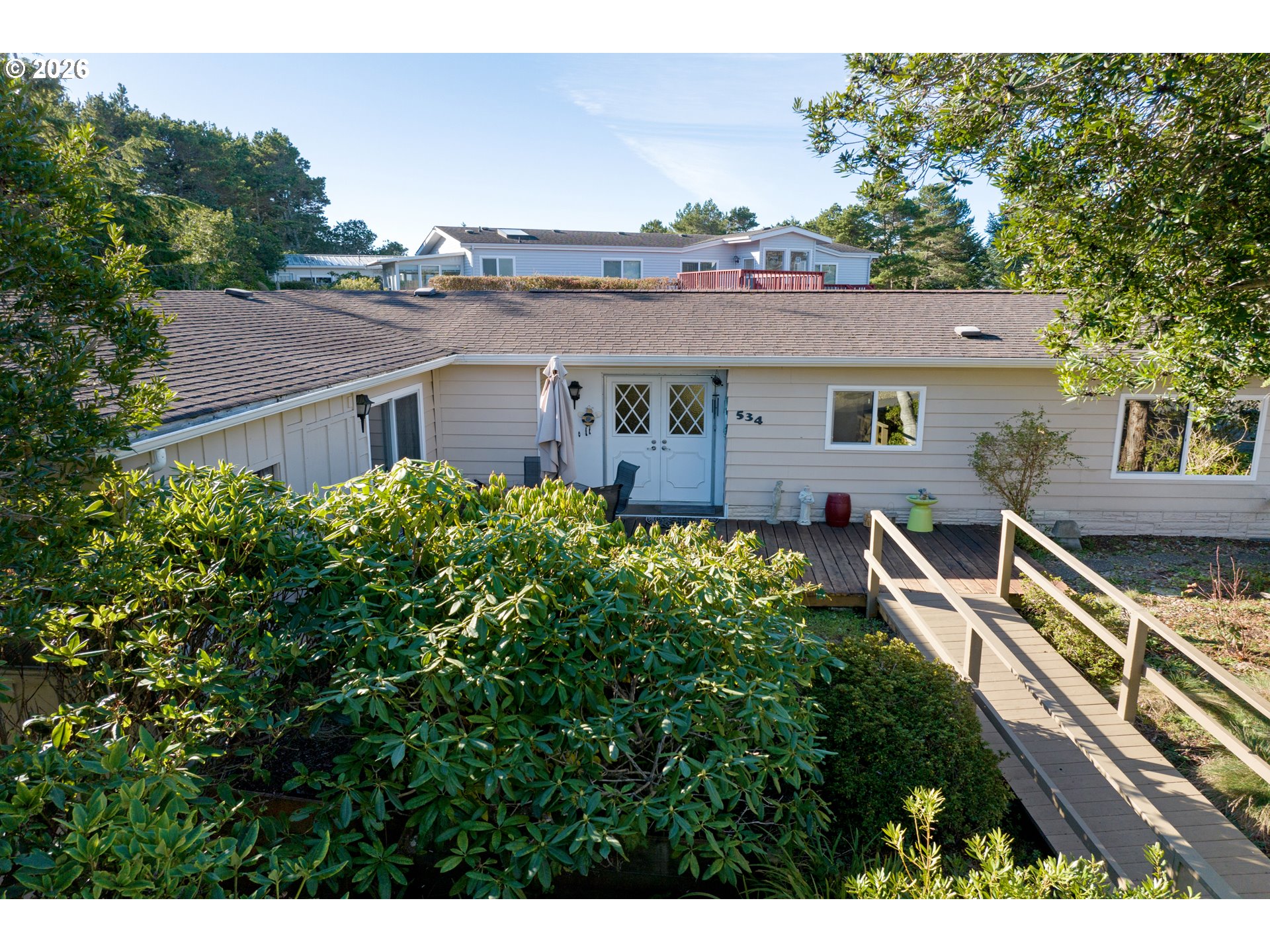 1601 RHODODENDRON DR, Florence, OR 97439
