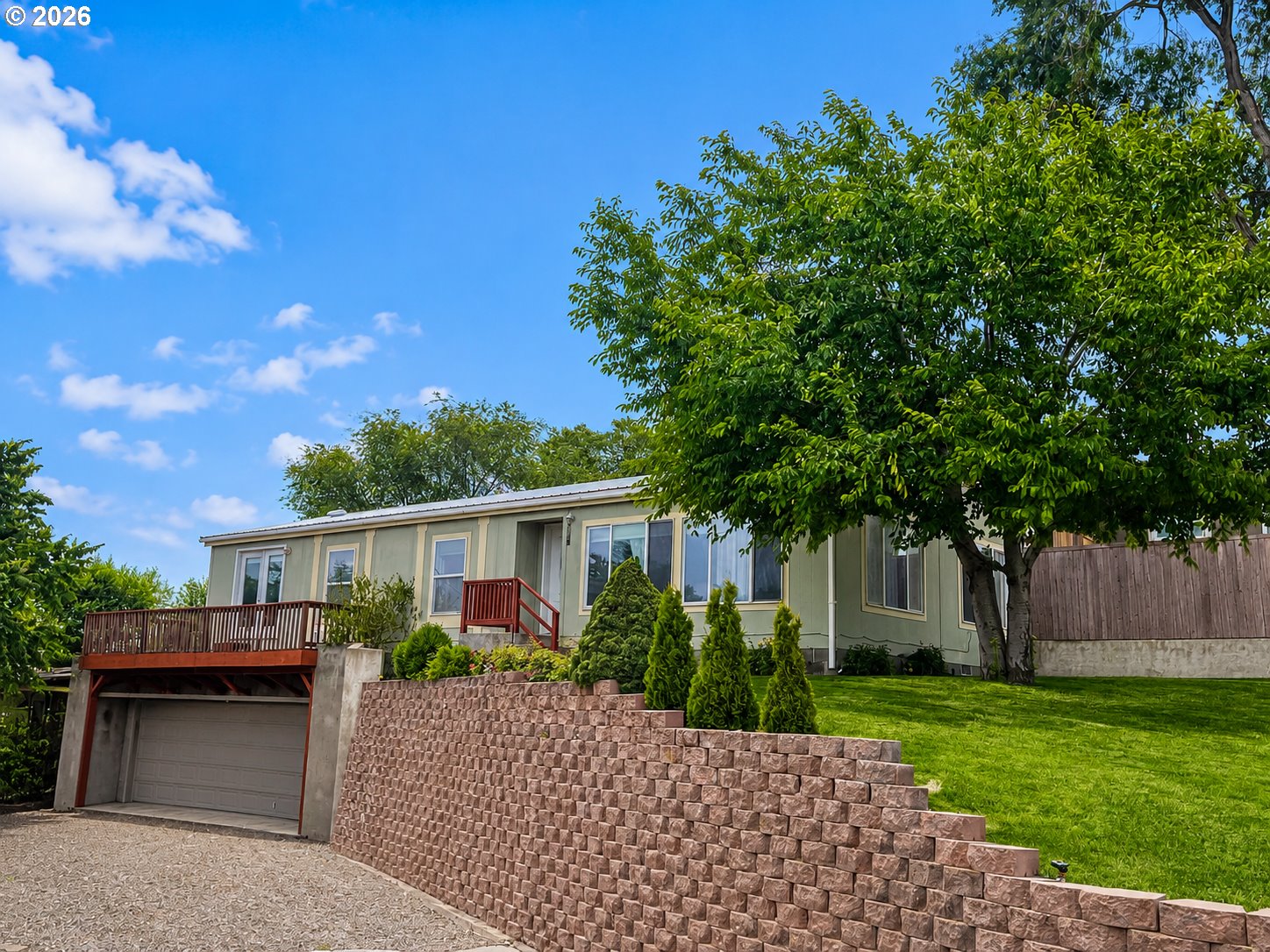 916 ISAAC AVE, Pendleton, OR 97801