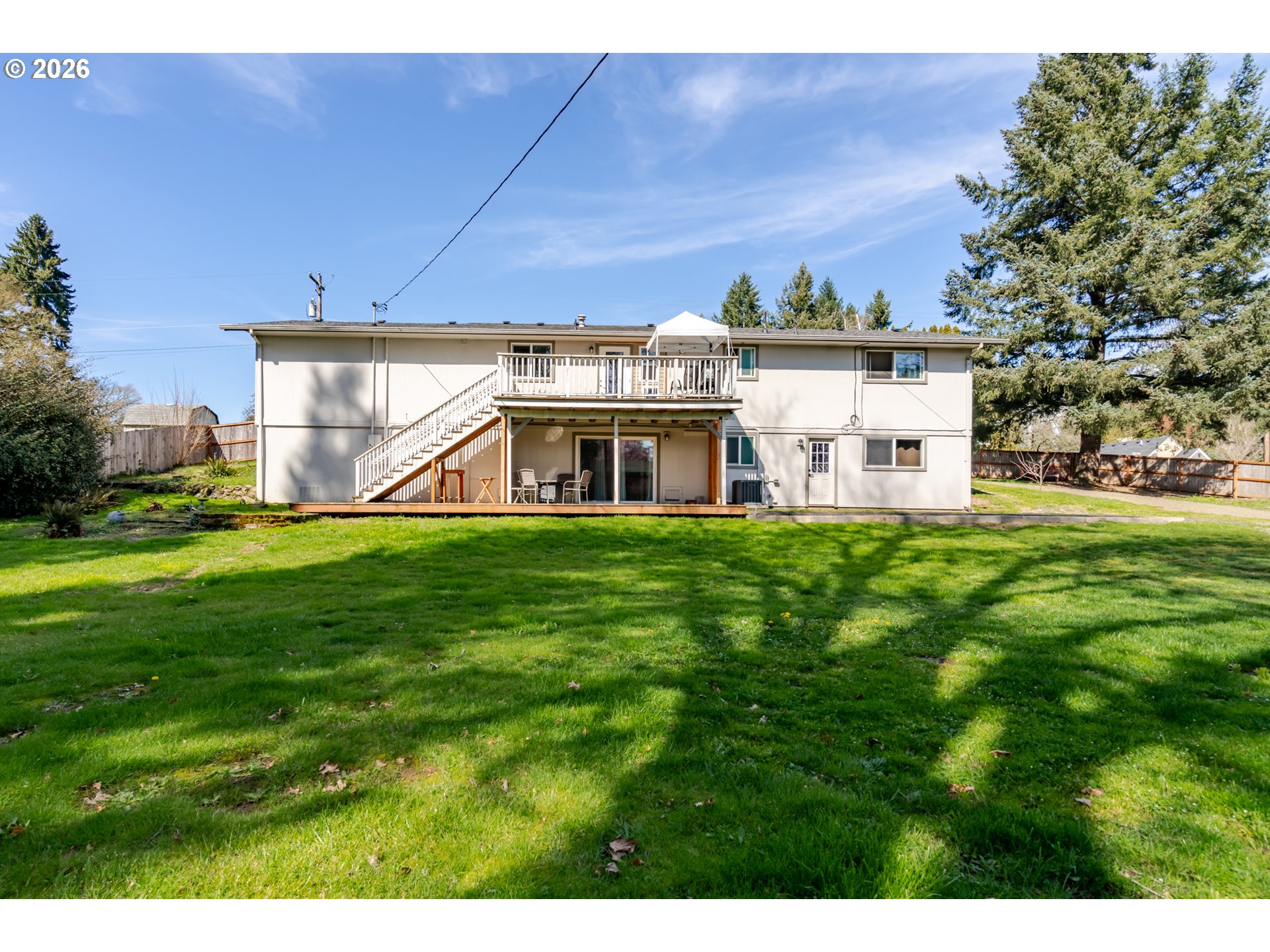 656 THORNTON LAKE DR, Albany, OR 97321