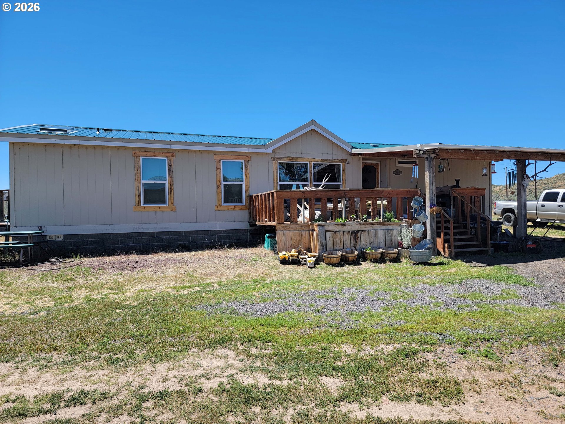 29388 WRECKING YARD LN, Hines, OR 97738