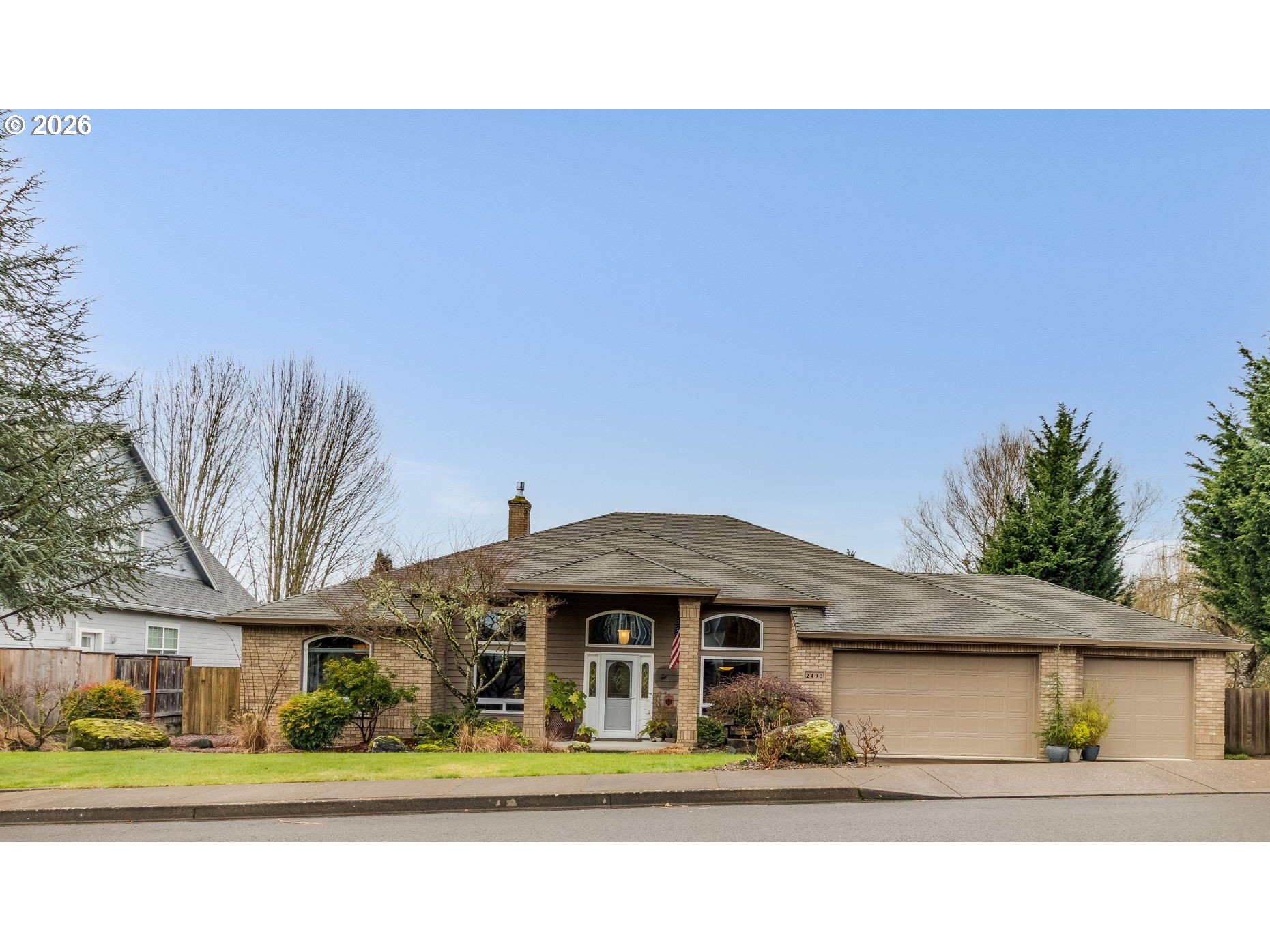 2490 HORIZON DR, McMinnville, OR 97128