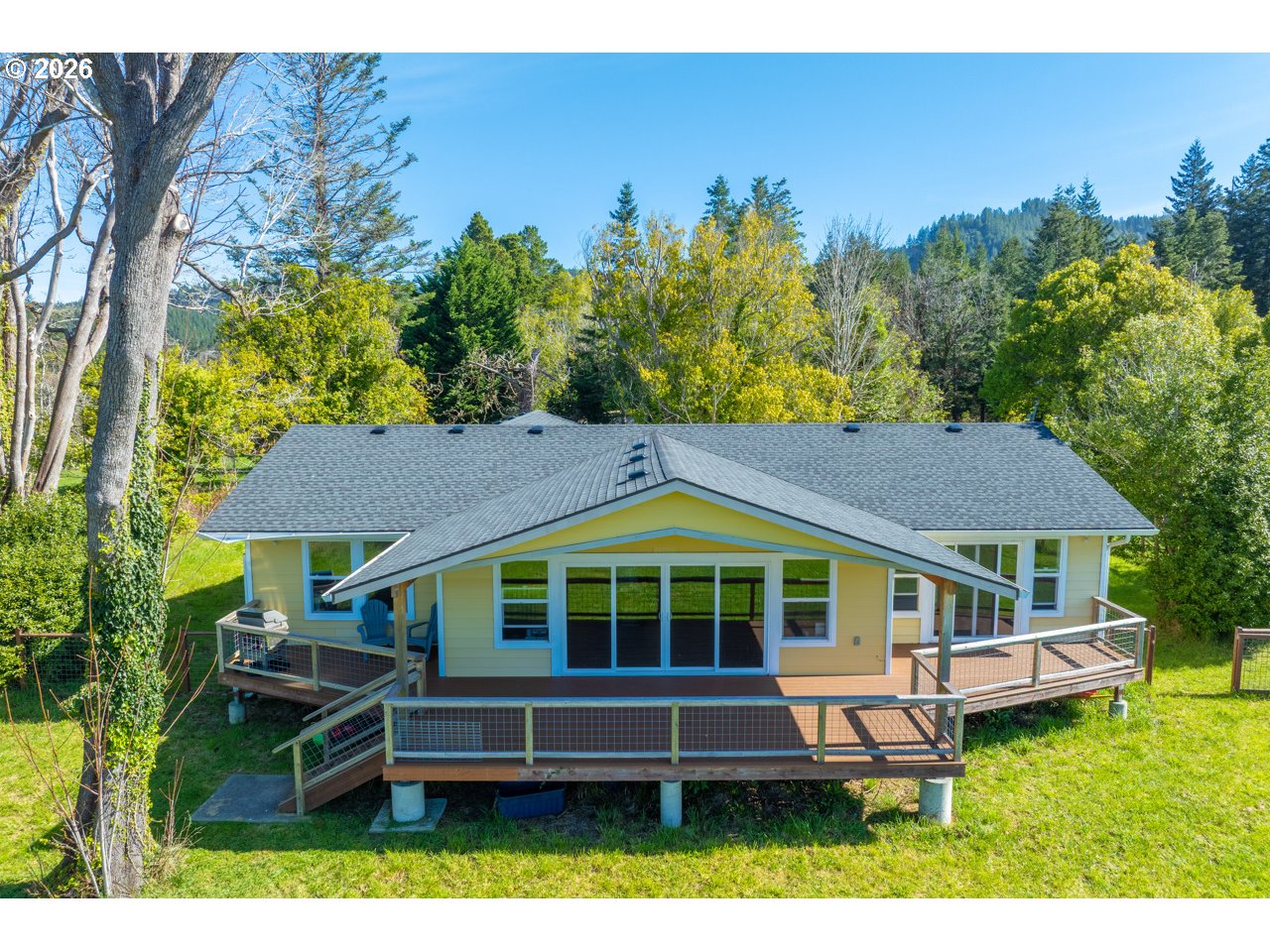 95639 JERRYS FLAT RD, GoldBeach, OR 97444