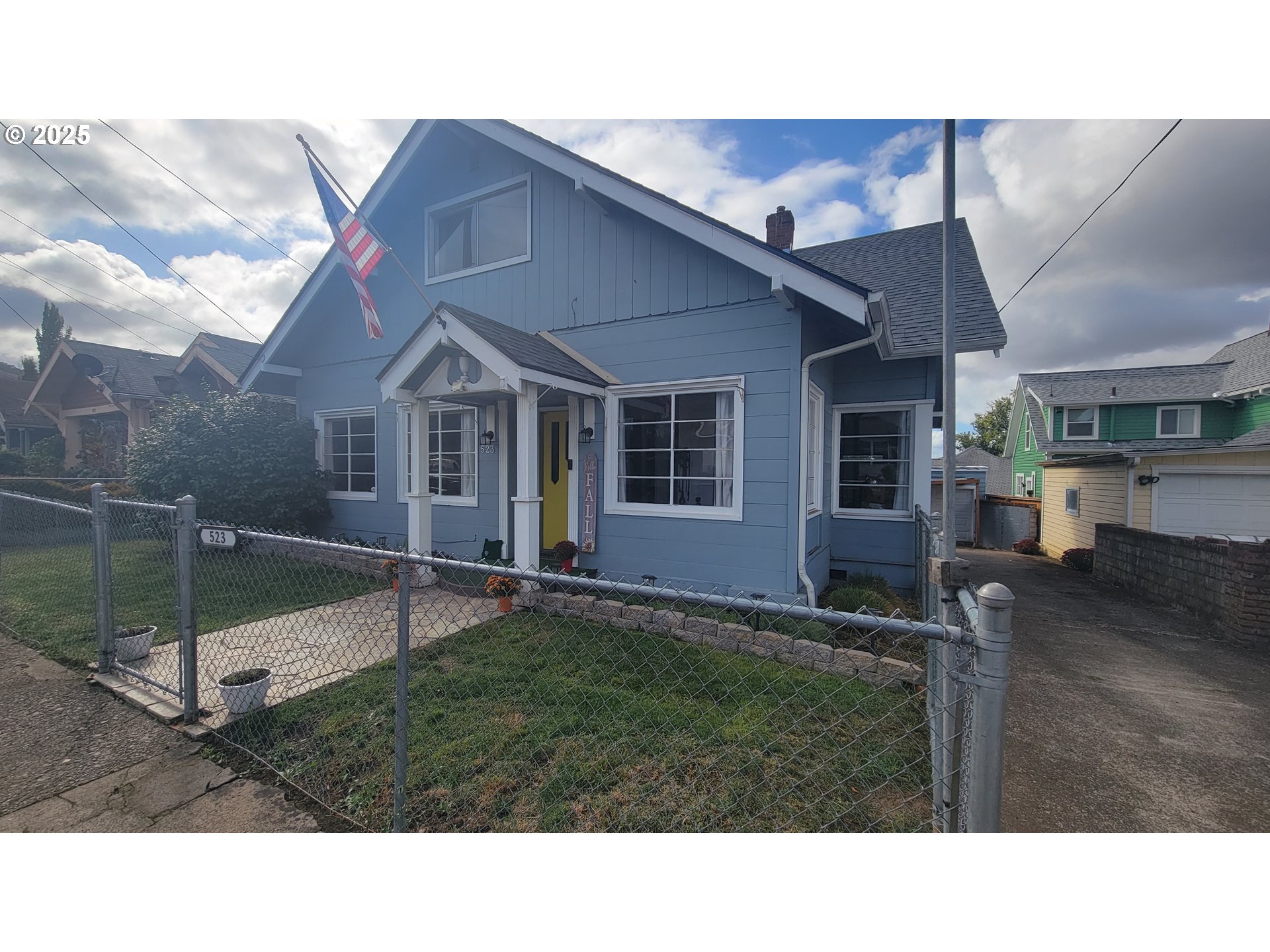 523 RICE AVE, Roseburg, OR 97470