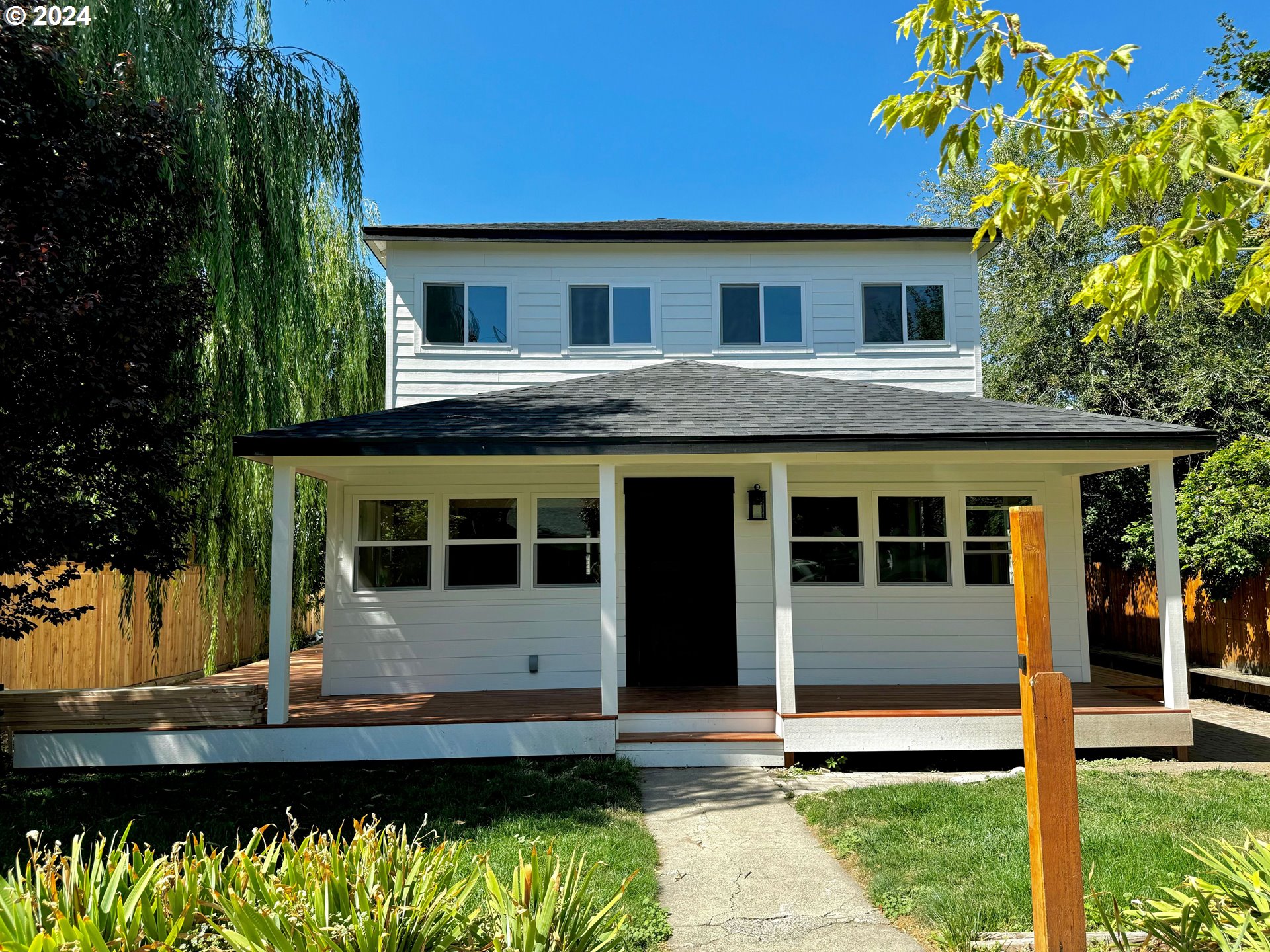 2231 3RD ST, BakerCity, OR 97814