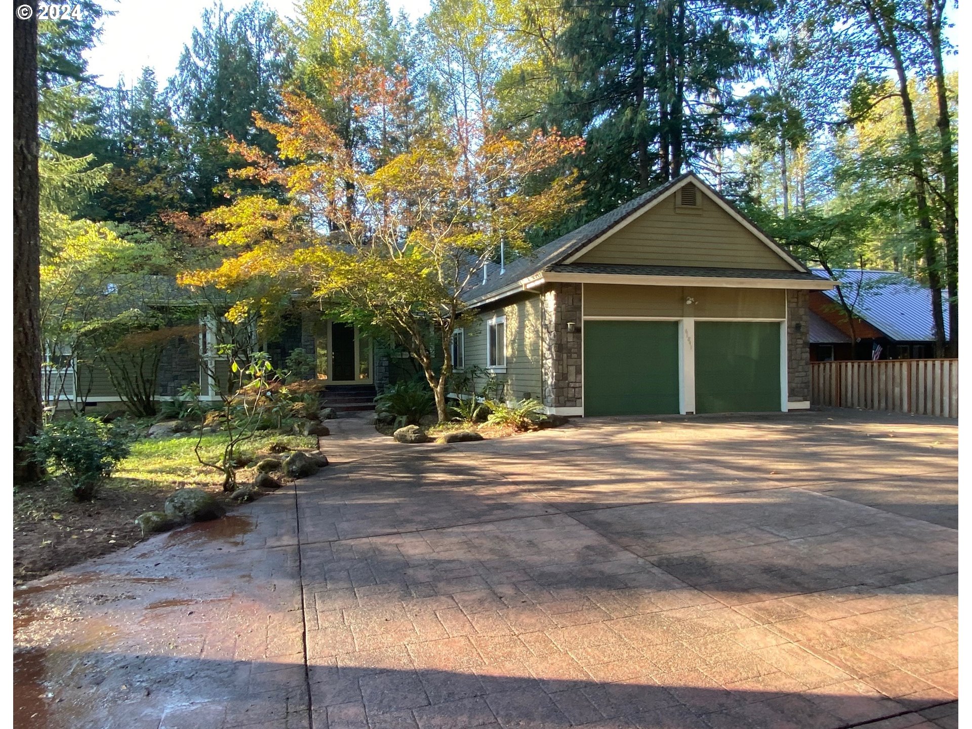 61841 SALMON ST, Brightwood, OR 97011