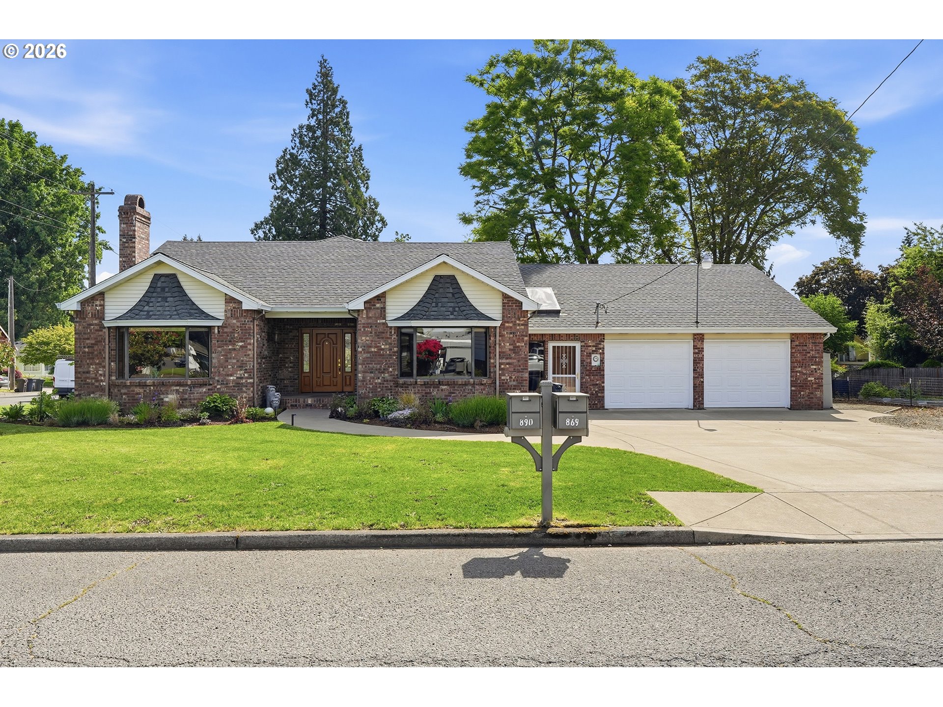 890 HOLLY ST, Canby, OR 97013