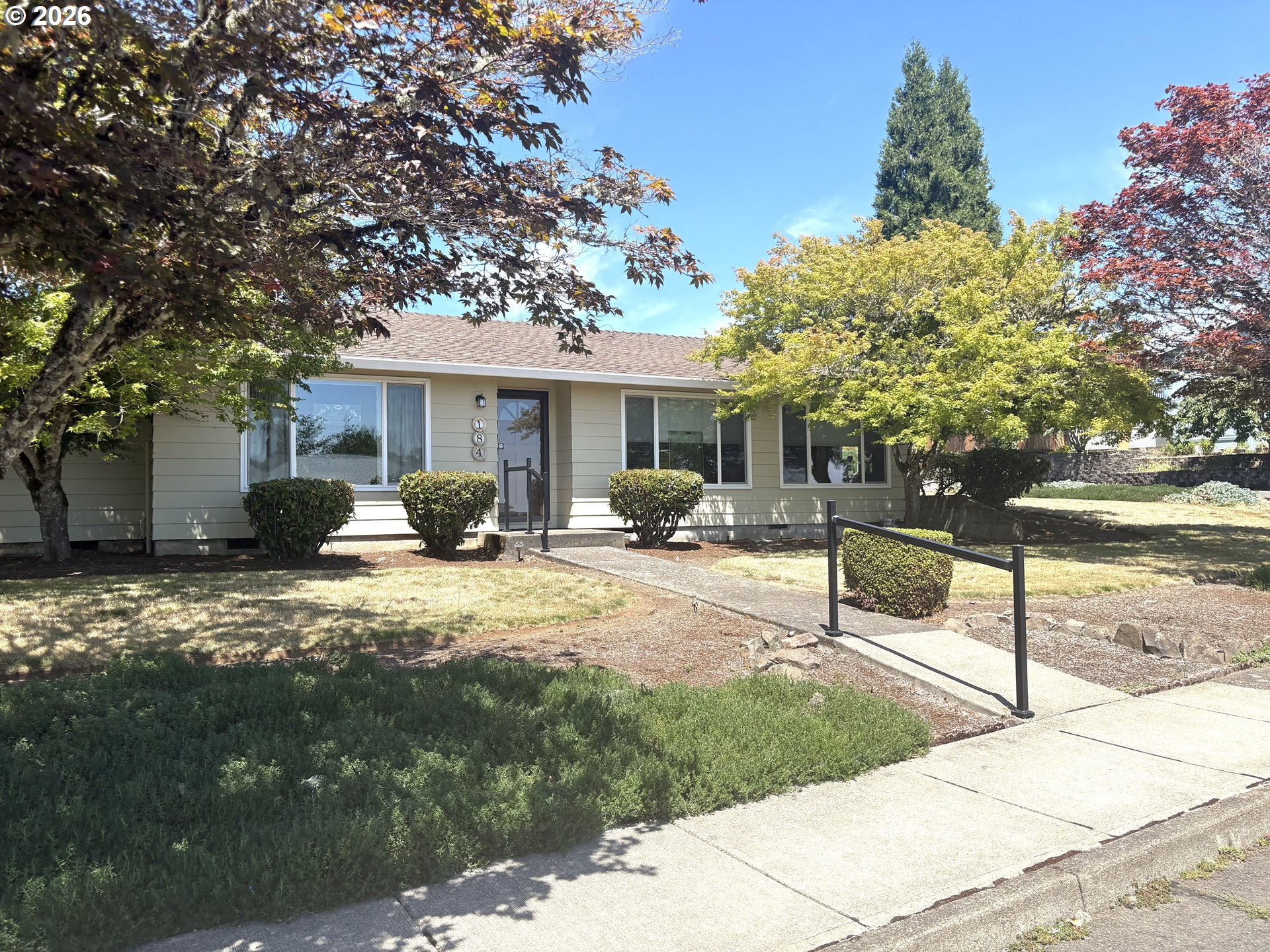 184 GERLINGER LN, Dallas, OR 97338
