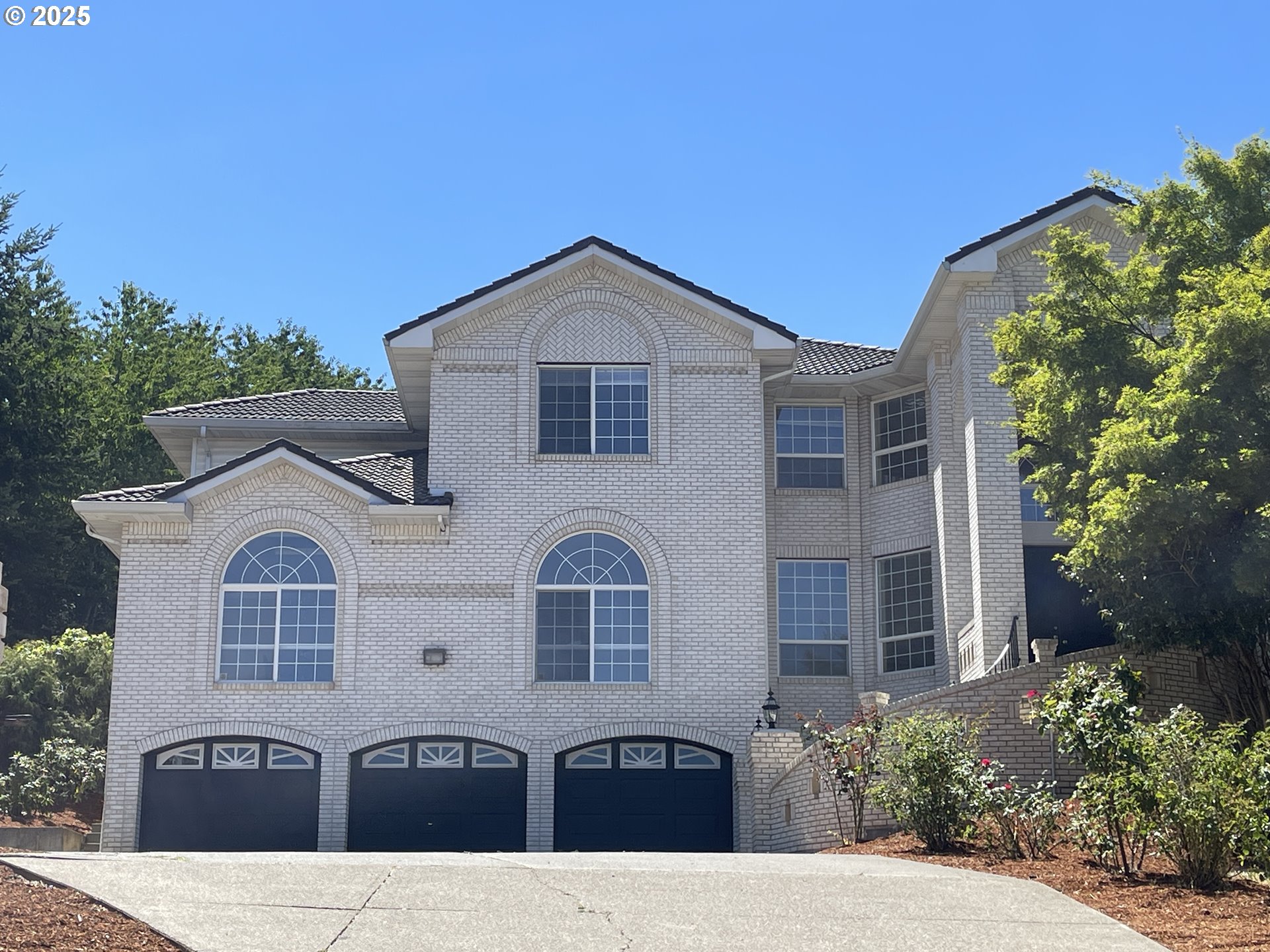 2650 HOO DOO DR, Salem, OR 97304