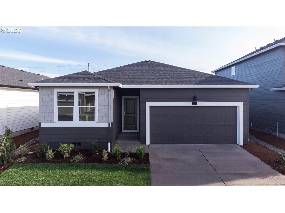 121 Greencrest ST, Salem, OR 97301