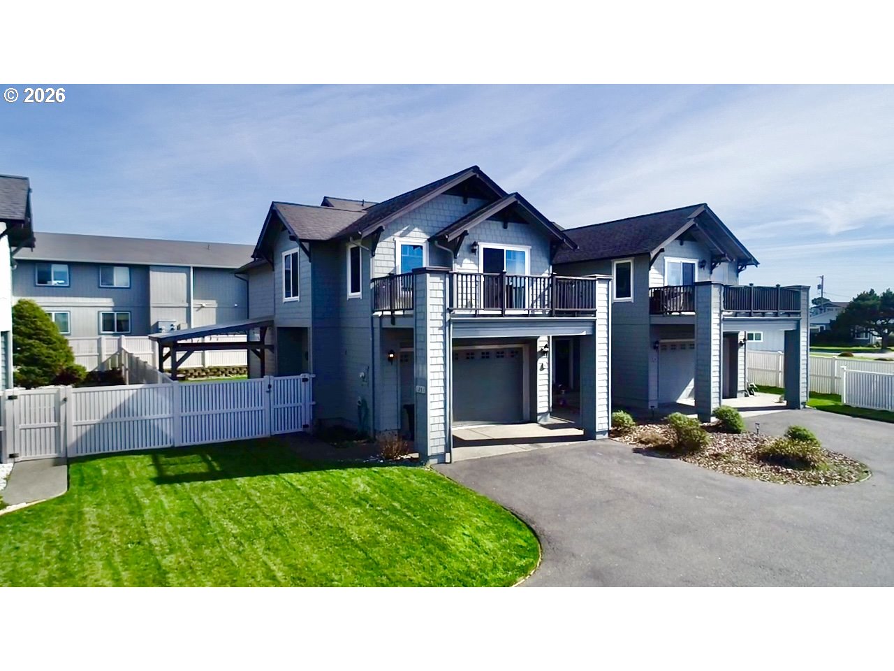 1251 MOORE ST, Brookings, OR 97415