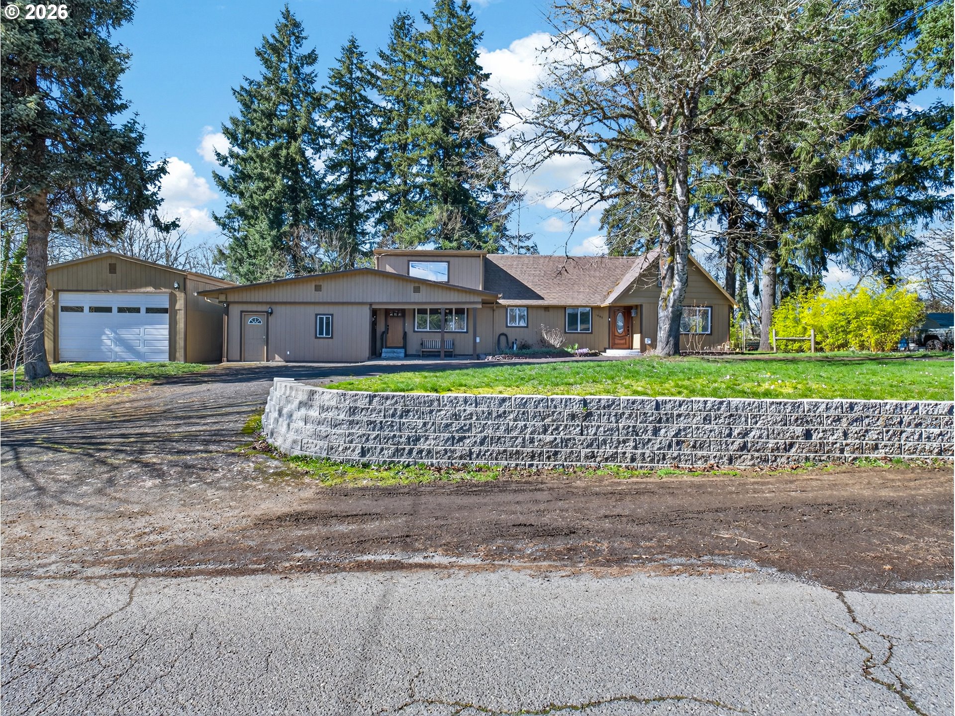 1006 MOUNTAIN VIEW RD, SweetHome, OR 97386
