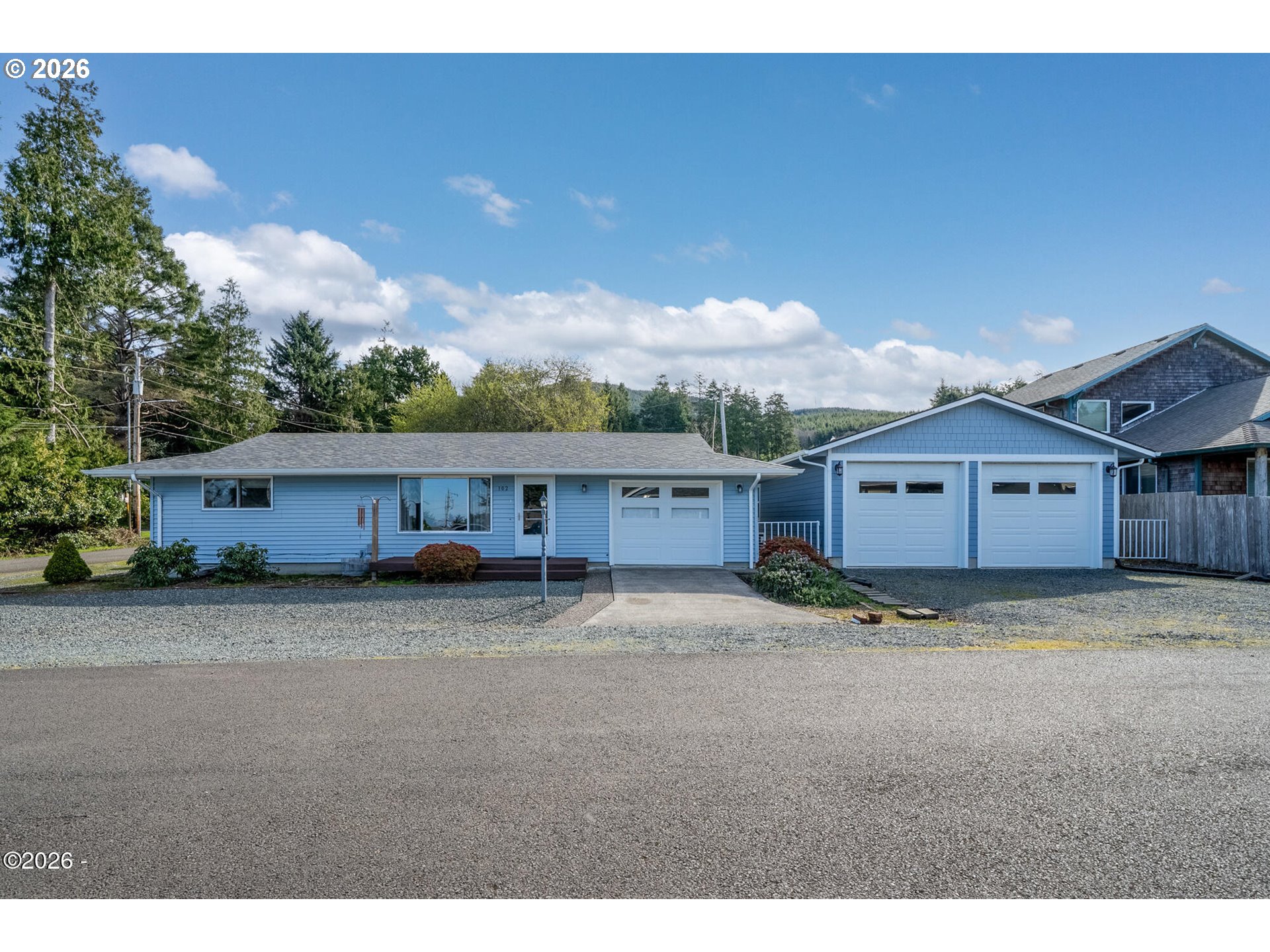 102 OCEAN AVE, RockawayBeach, OR 97136