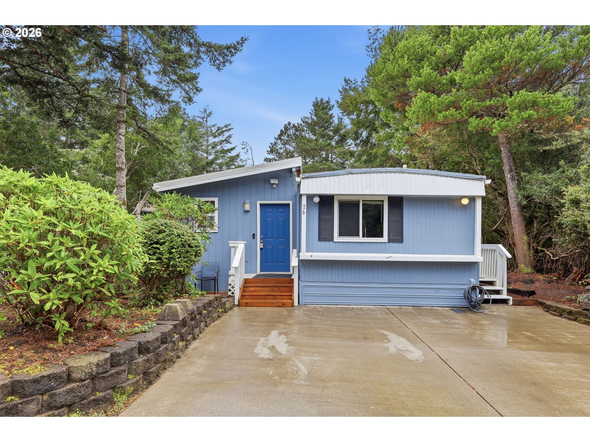 1600 RHODODENDRON DR, Florence, OR 97439