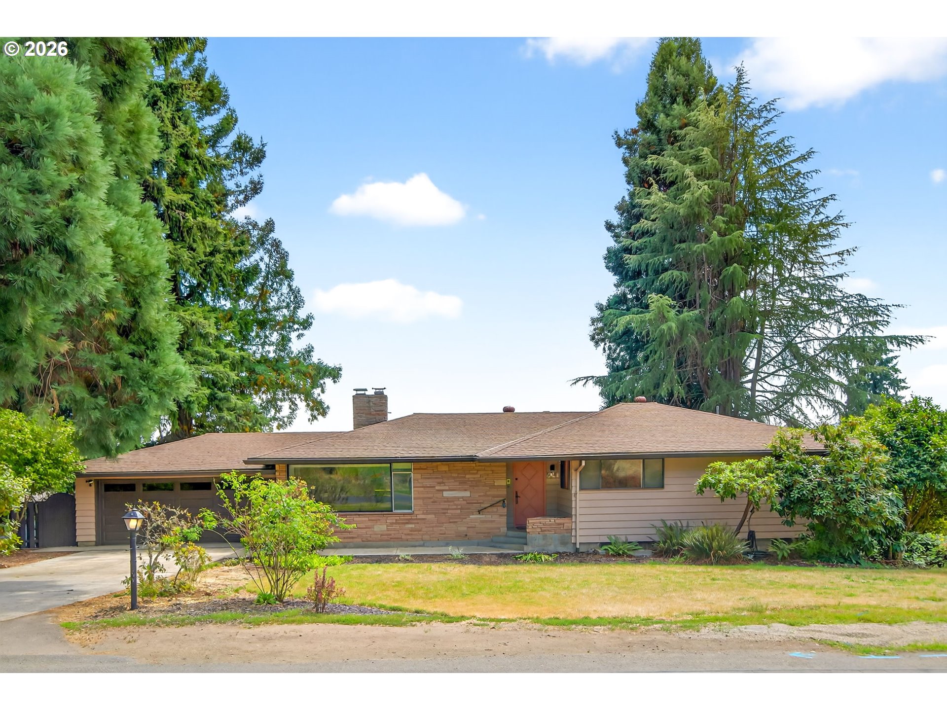 504 MEADOW VIEW RD, ForestGrove, OR 97116