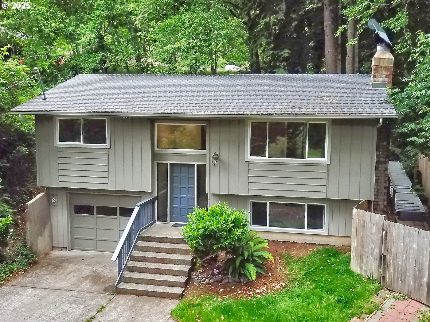 1745 WEST DEVILS LAKE RD, LincolnCity, OR 97367
