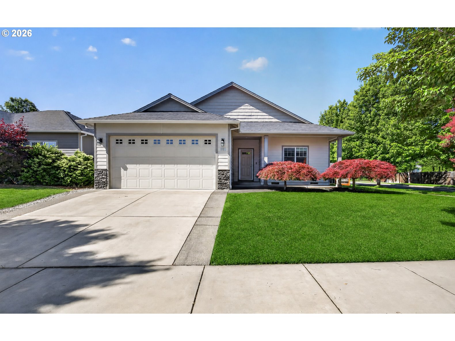 989 PENDLETON DR, Medford, OR 97501