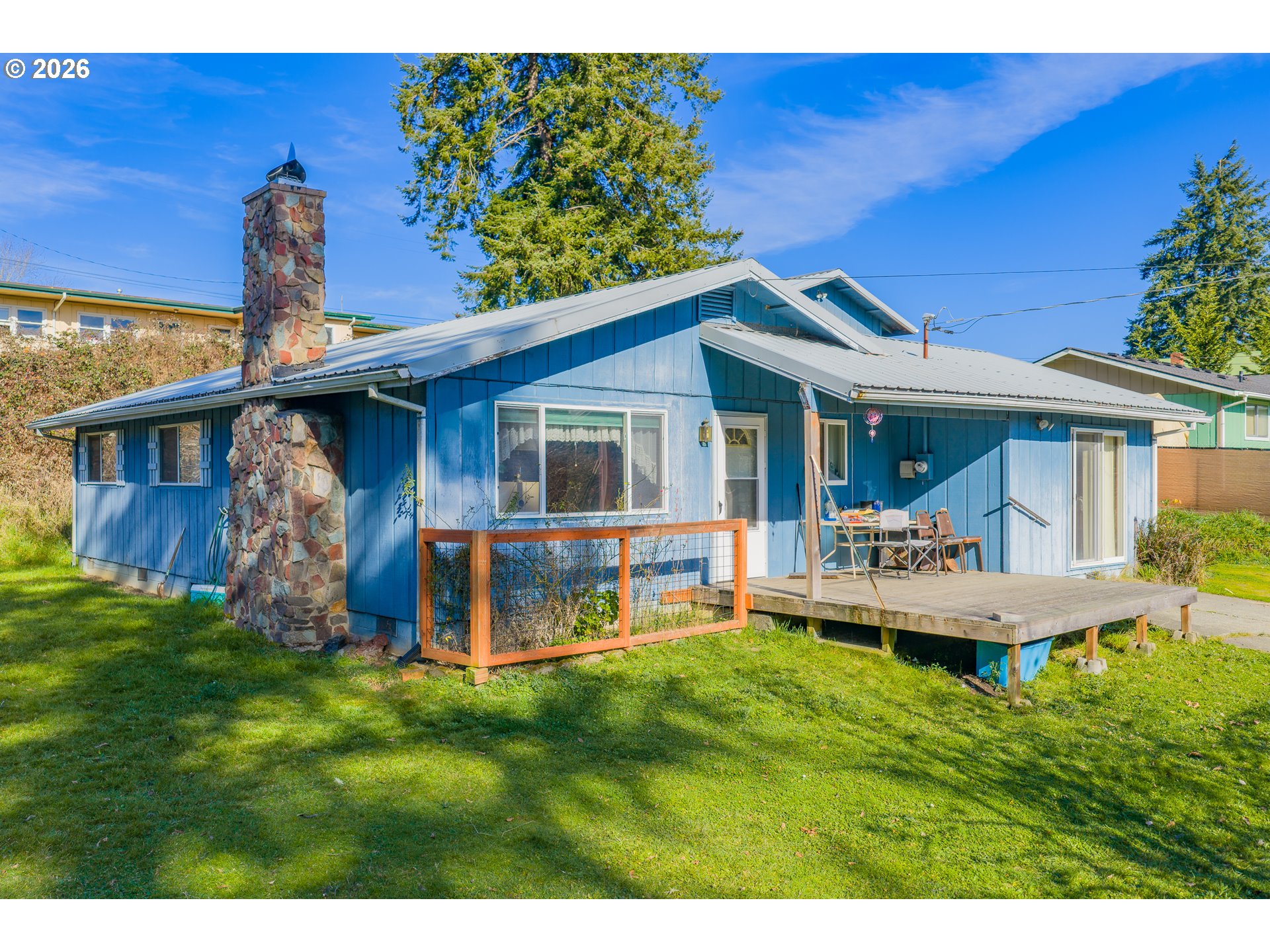 536 18TH ST, MyrtlePoint, OR 97458