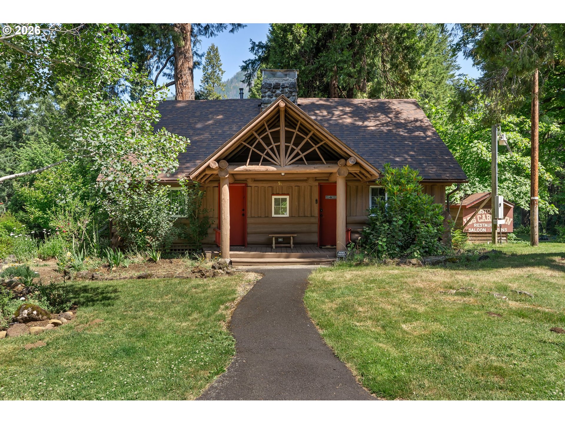56483 MCKENZIE HWY, McKenzieBridge, OR 97413