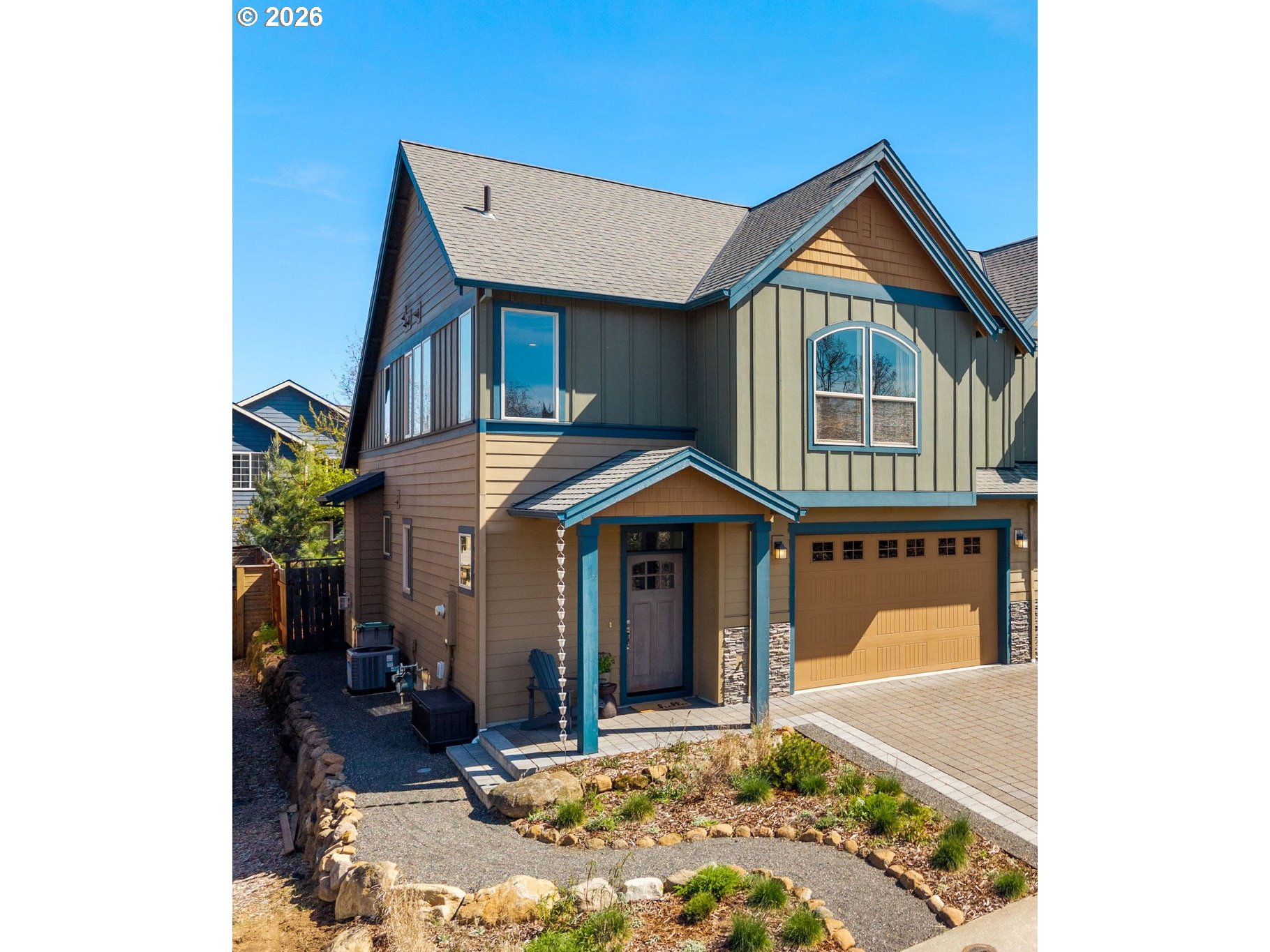921 GOOSE WAY, HoodRiver, OR 97031