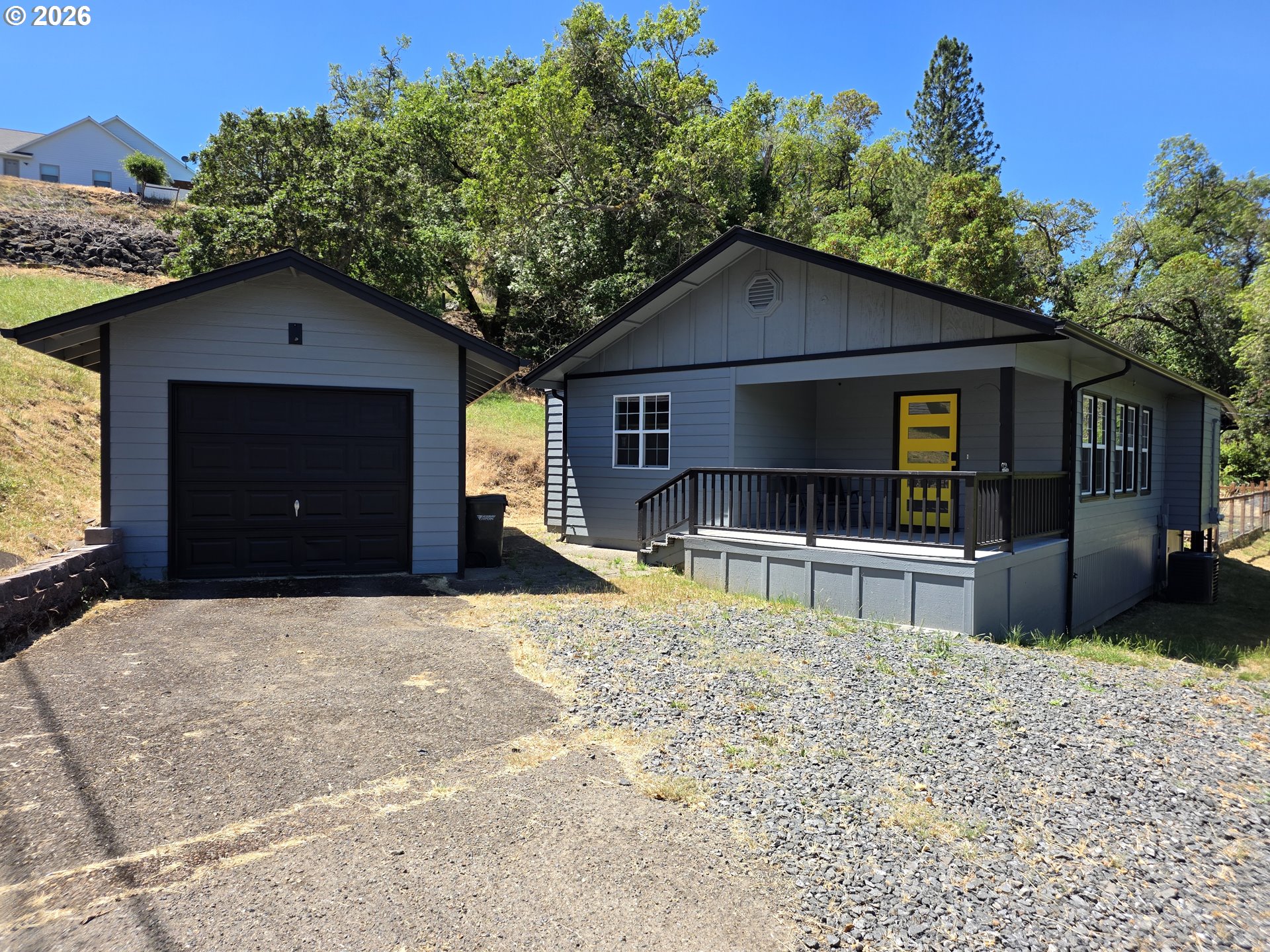 1520 WINTER ST, Roseburg, OR 97470