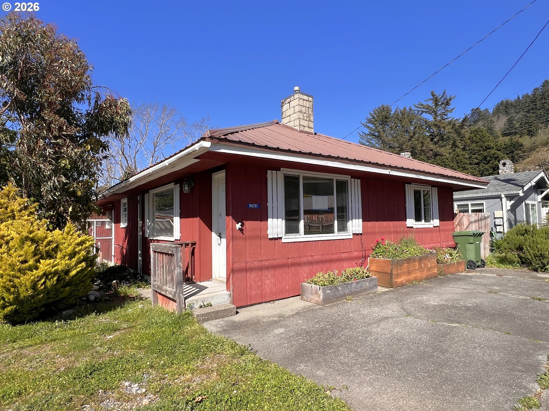 94191 TENTH ST, GoldBeach, OR 97444