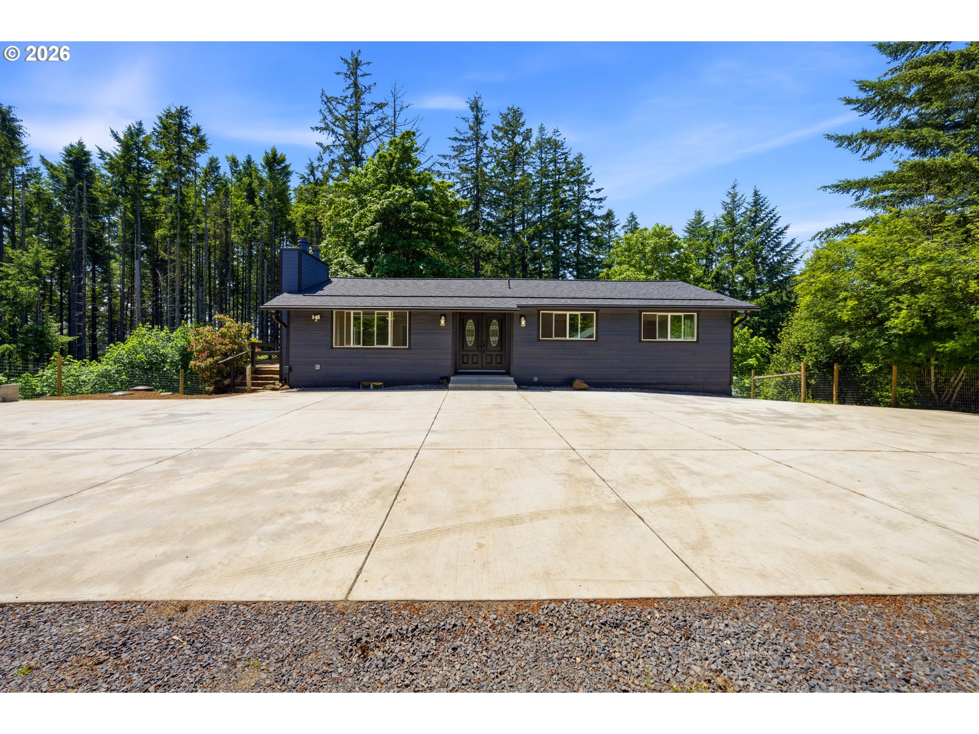 6040 HIGH HEAVEN RD, McMinnville, OR 97128