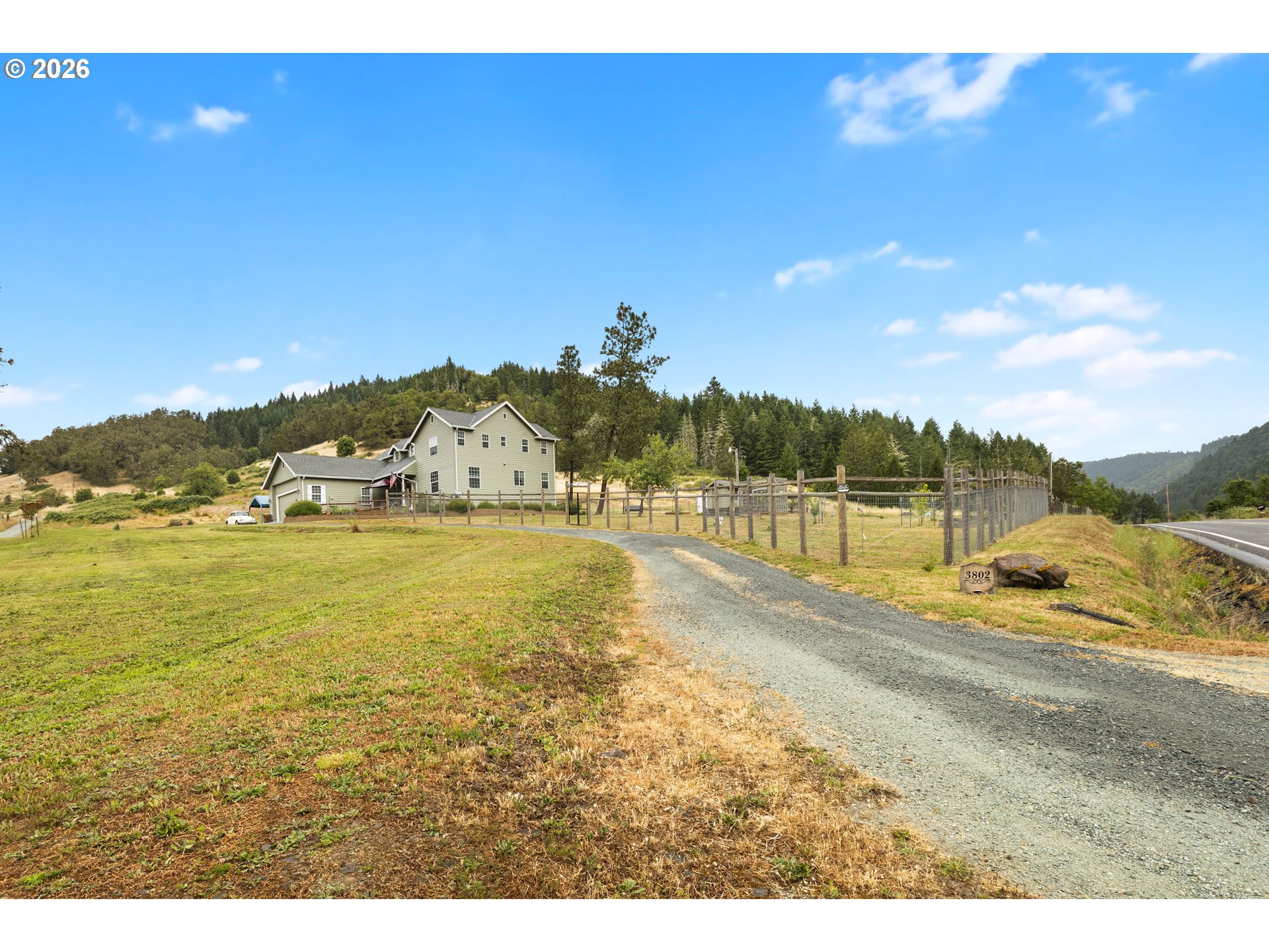 3802 NORTH MYRTLE RD, MyrtleCreek, OR 97457
