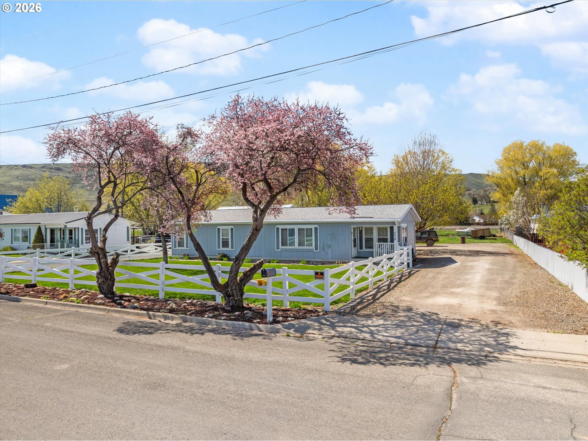 775 4TH ST, BakerCity, OR 97814