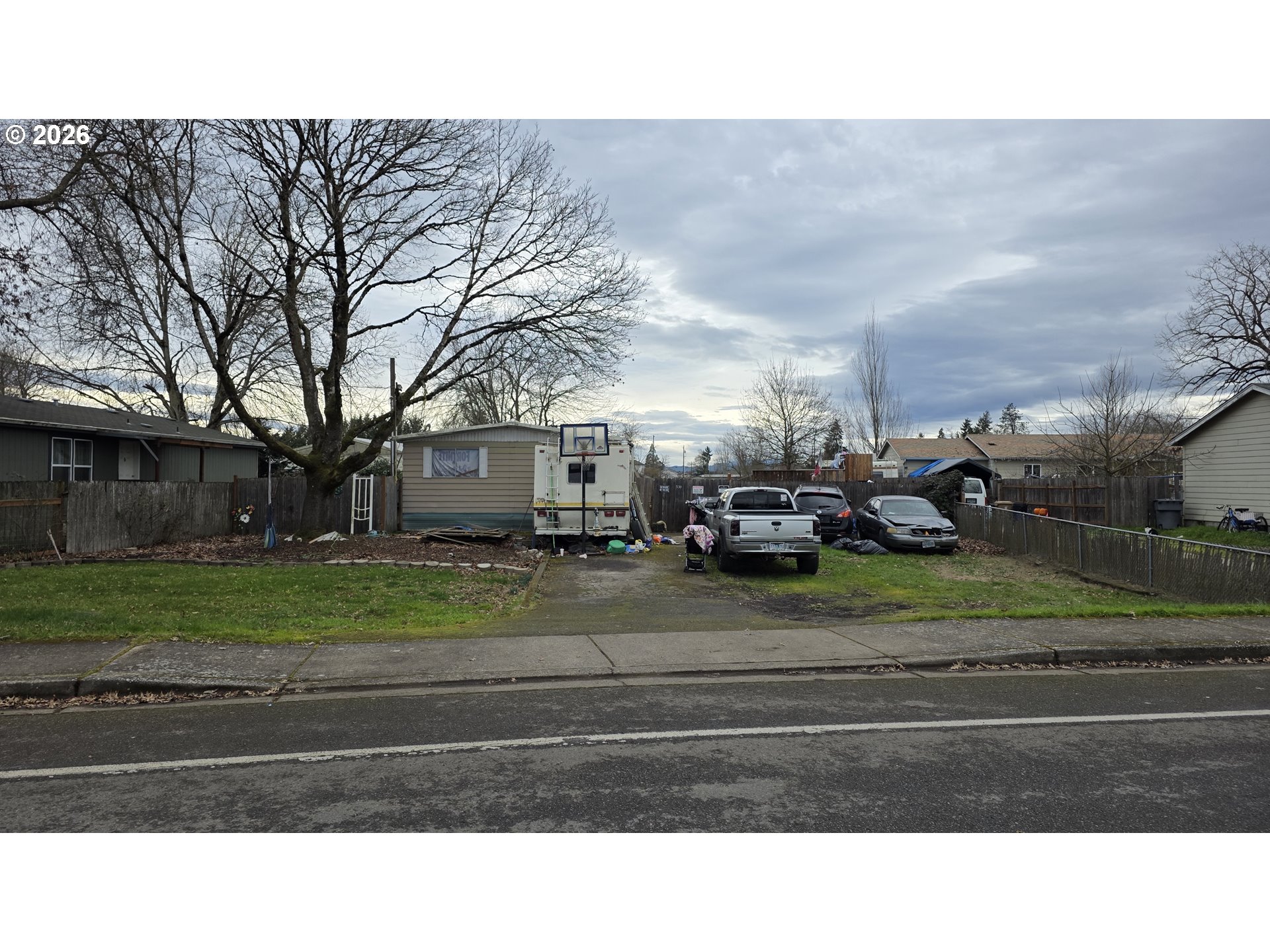 530 6TH ST, Harrisburg, OR 97446