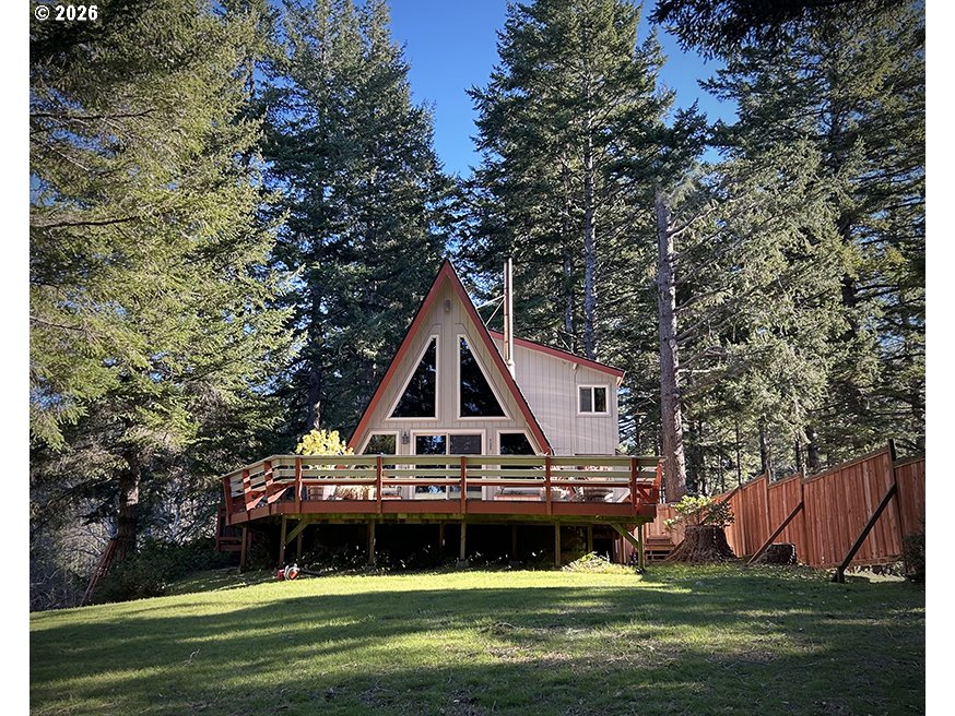 96104 CAPE FERRELO RD, Brookings, OR 97415