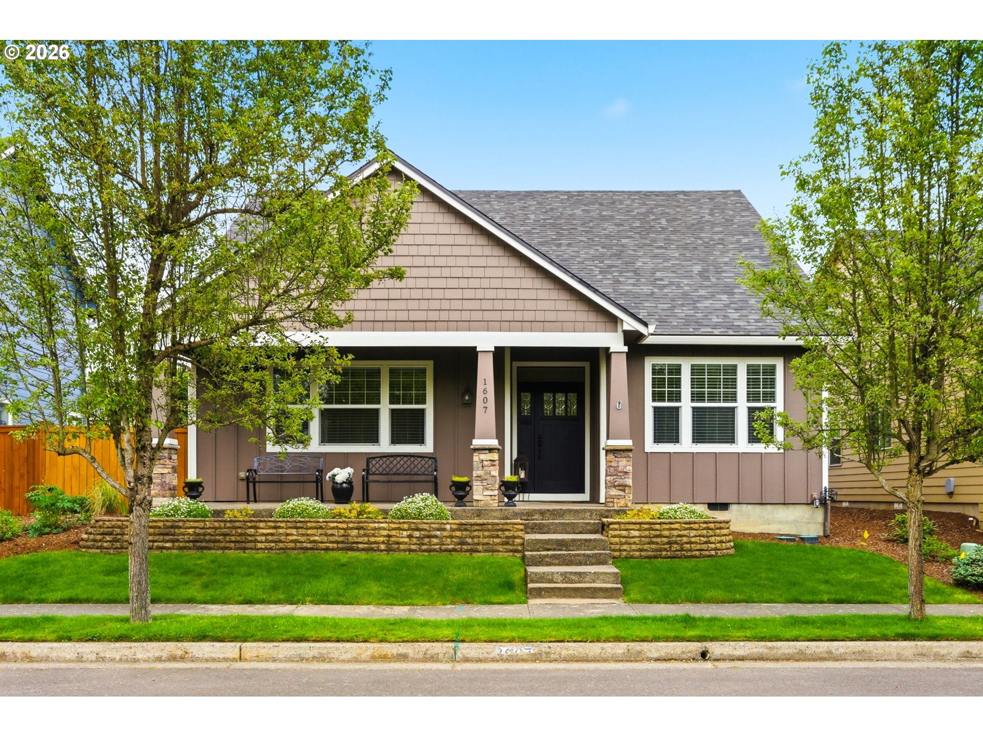 1607 WOOD DUCK ST, Silverton, OR 97381