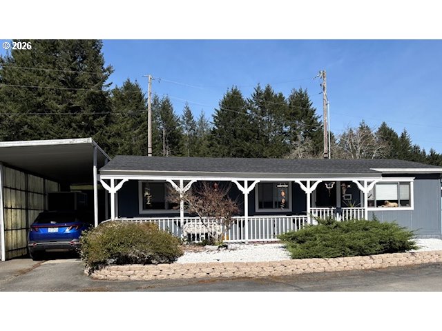 98825 Pleasant Hill DR, Brookings, OR 97415