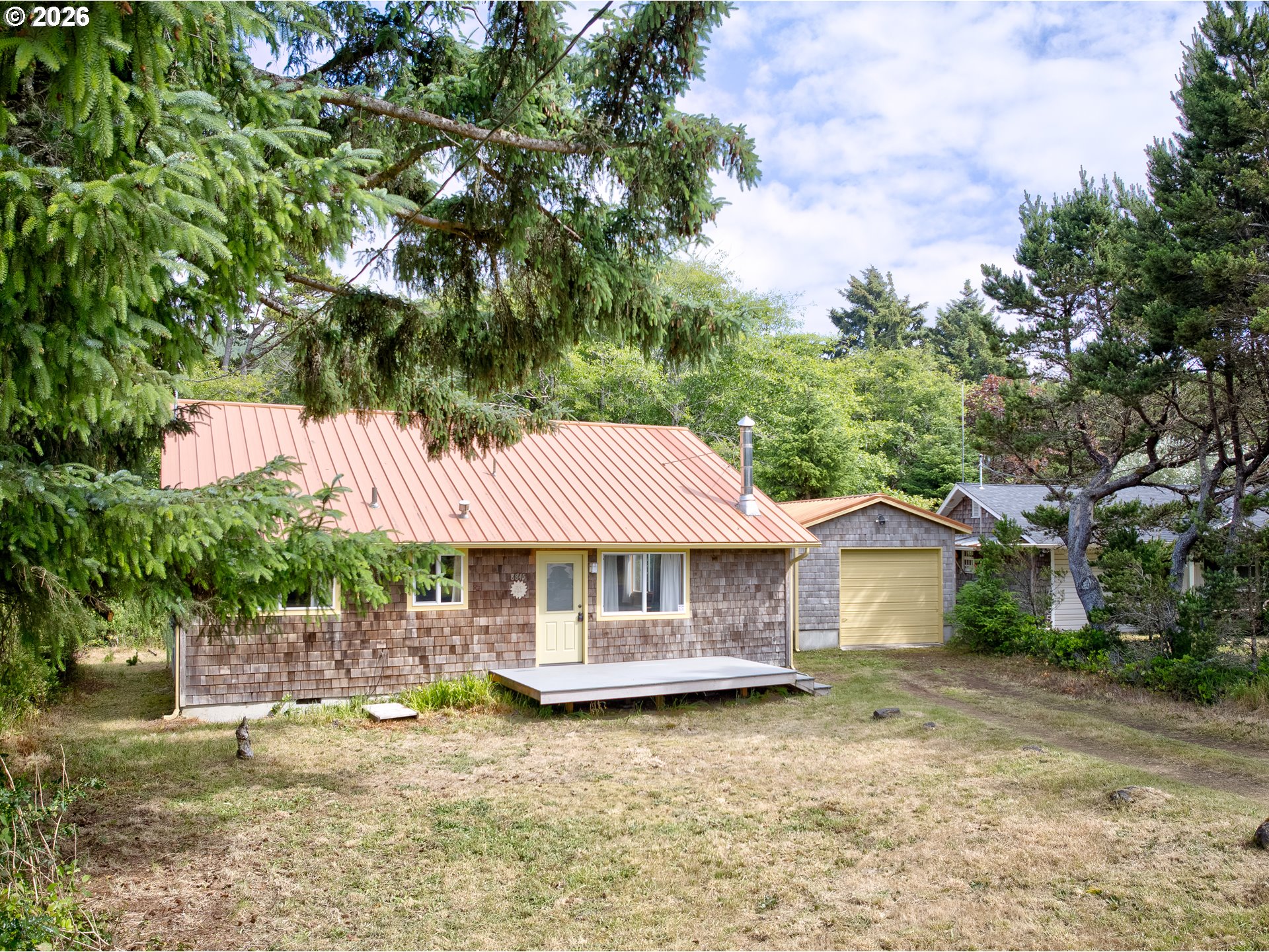 8845 CENTRAL CT, RockawayBeach, OR 97136