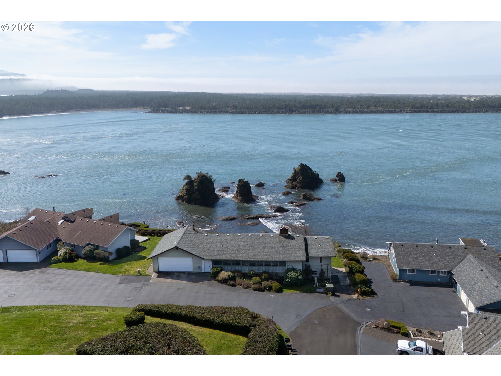 14580 HARBORVIEW DR, RockawayBeach, OR 97136
