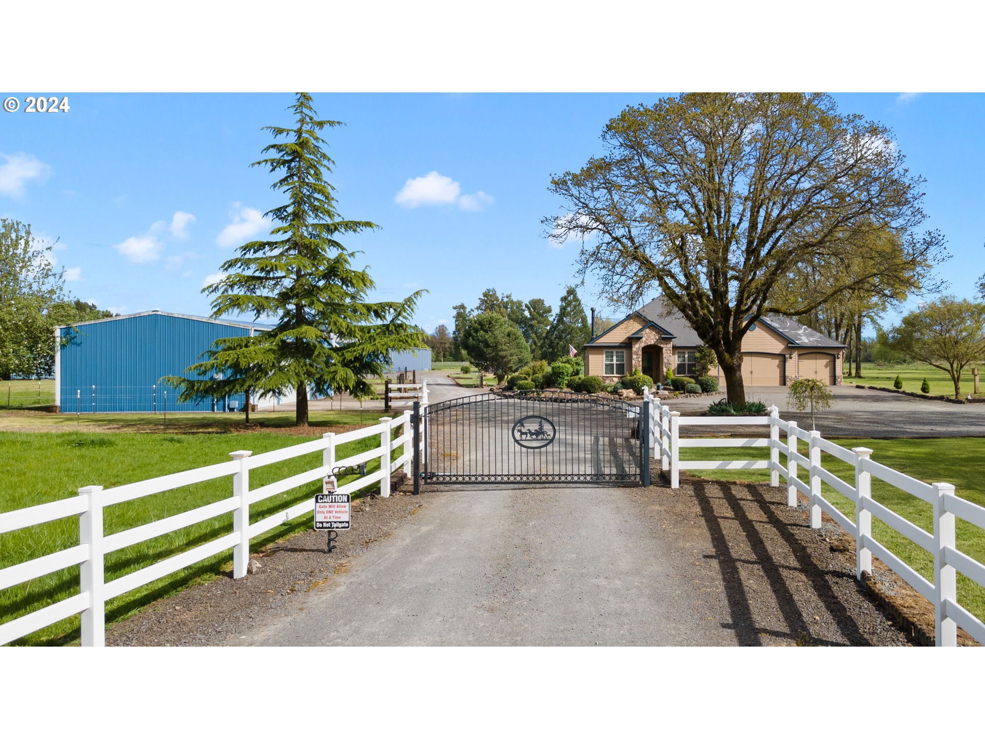 12430 OAK GROVE RD, Canby, OR 97013