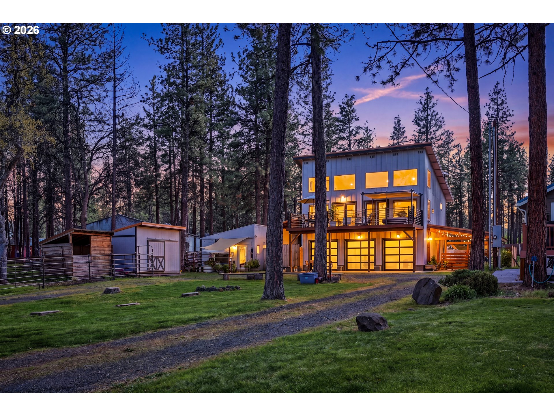 206 LAKEWOOD RD, TyghValley, OR 97063