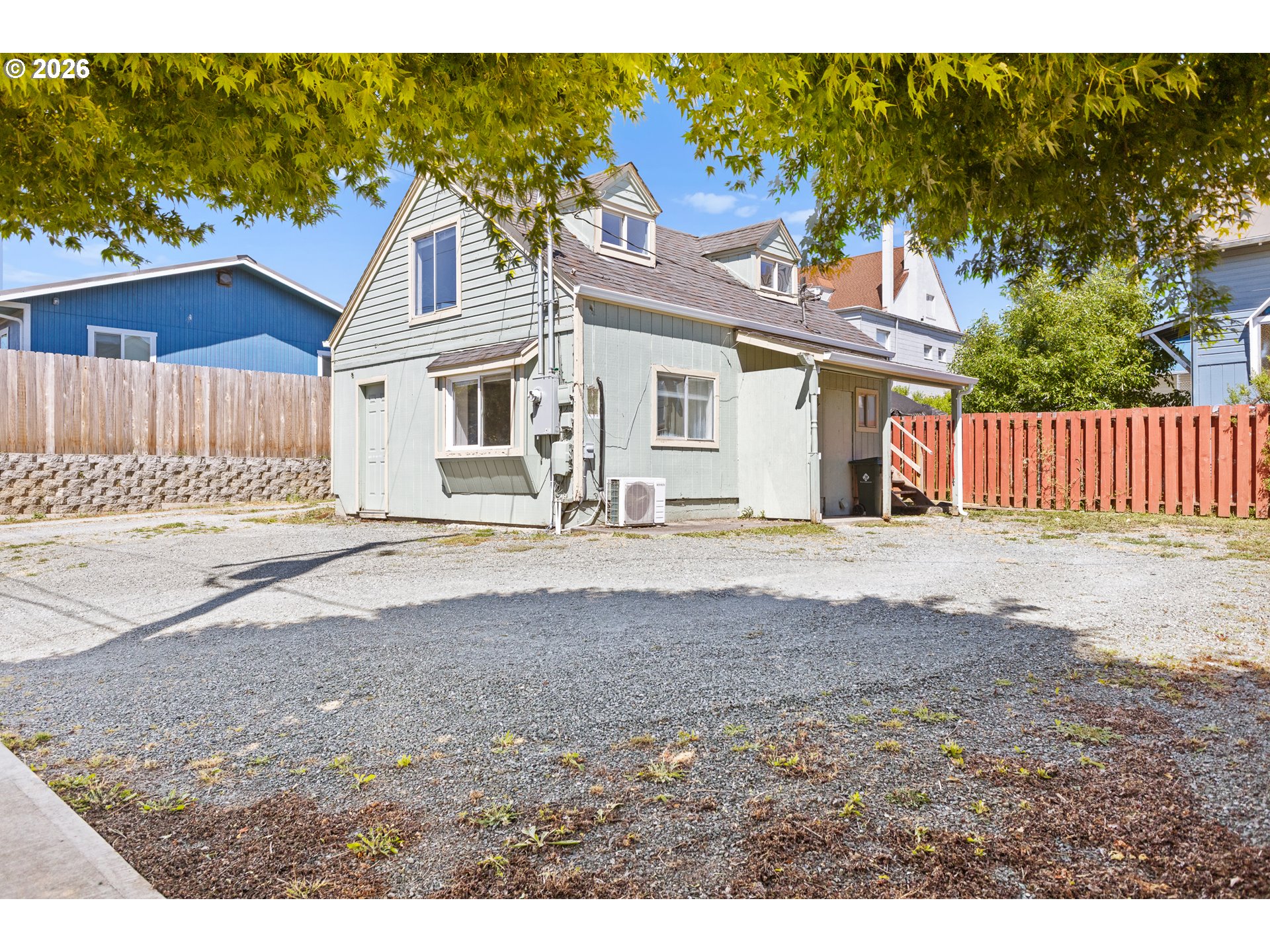 451 4TH ST, MyrtlePoint, OR 97458