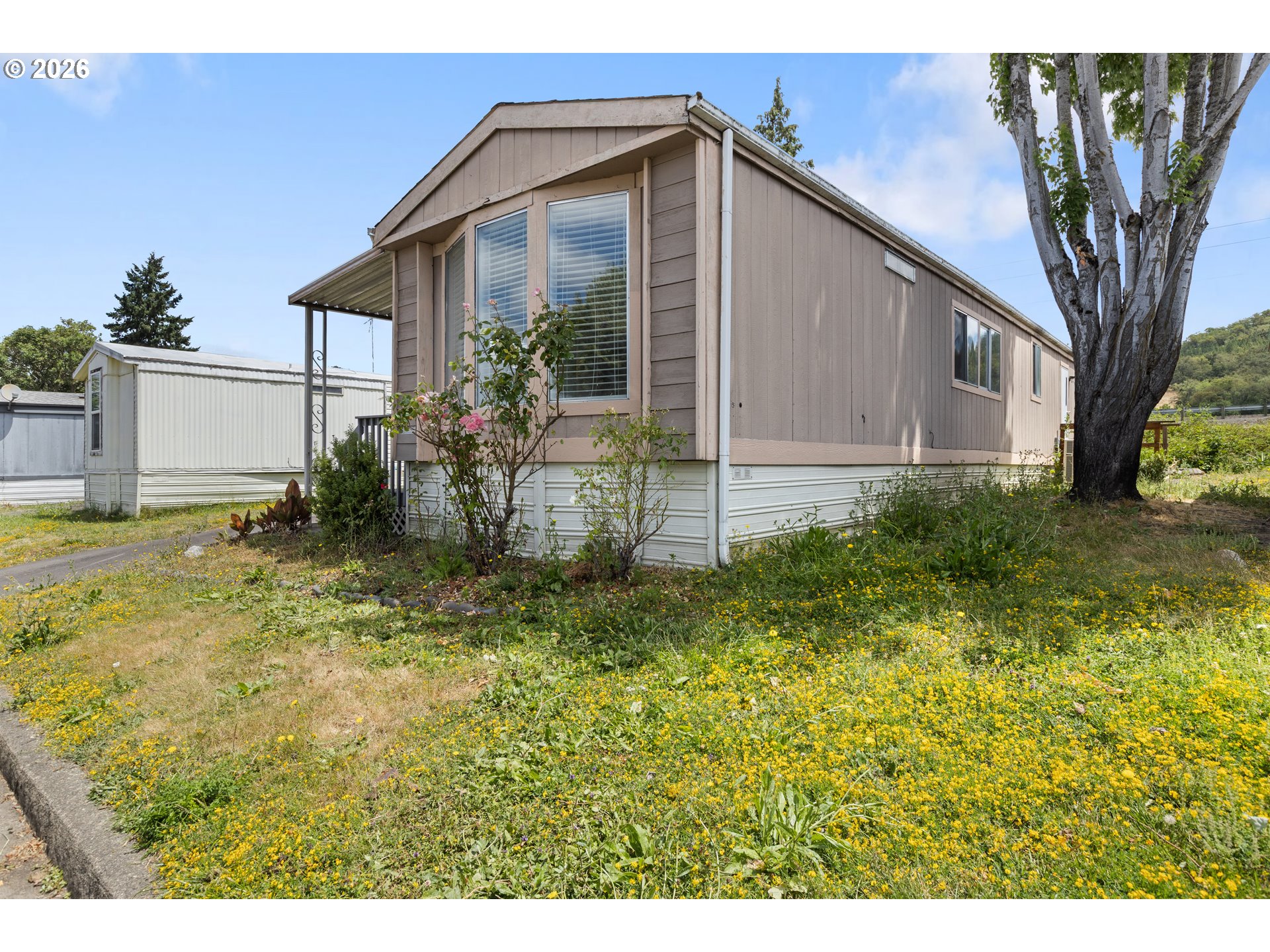 56 MANOR LOOP, Roseburg, OR 97471