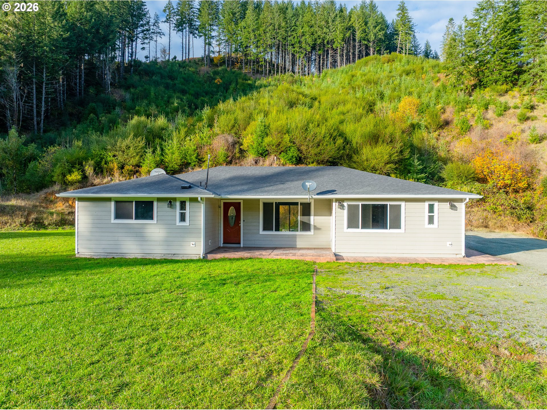 16855 HIGHWAY 42, MyrtlePoint, OR 97458