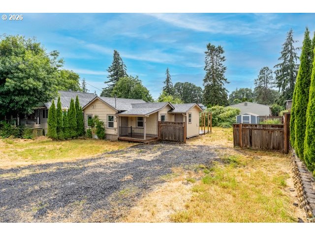 295 8TH ST, StHelens, OR 97051