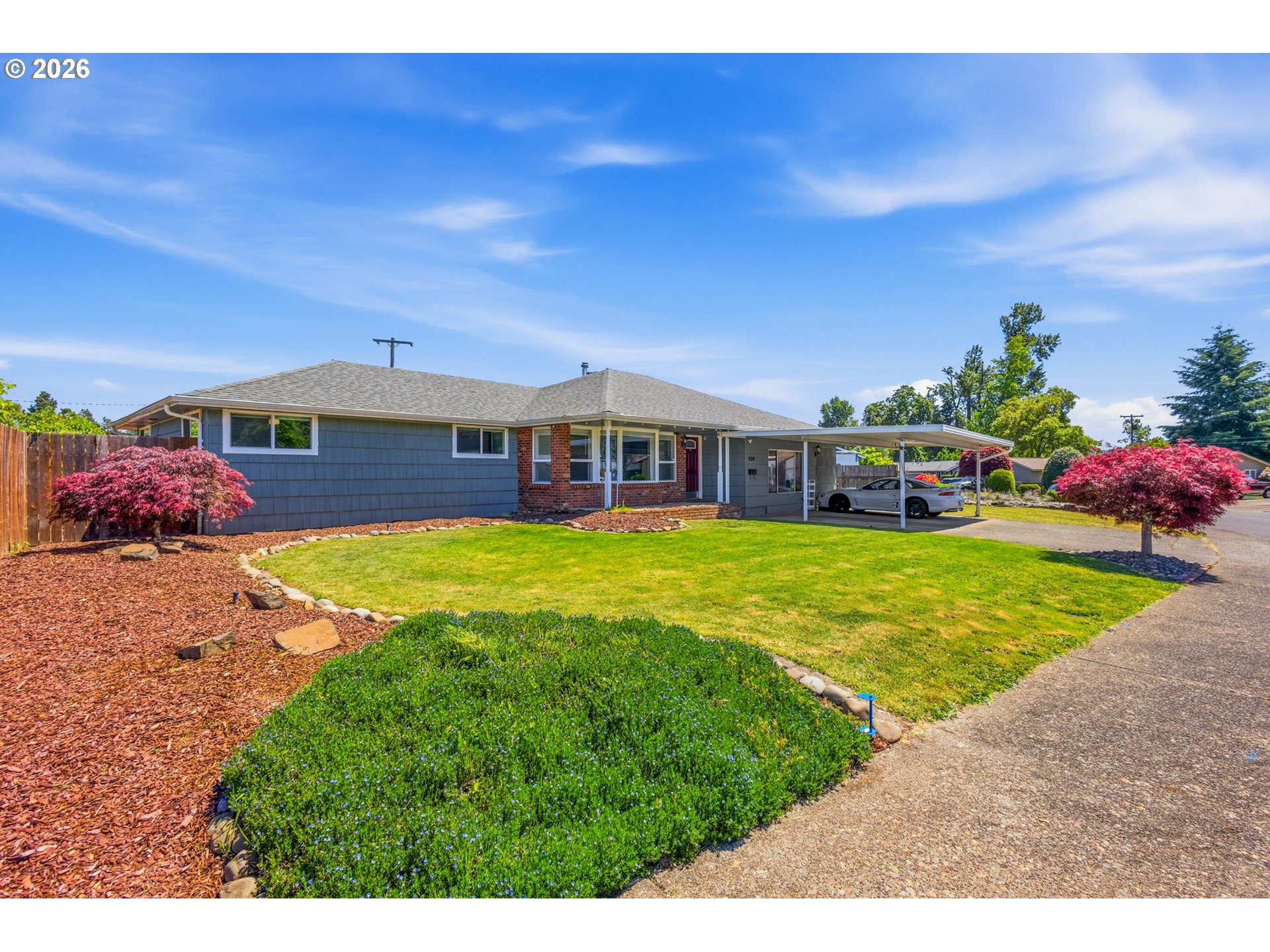 200 WALNUT AVE, Dallas, OR 97338