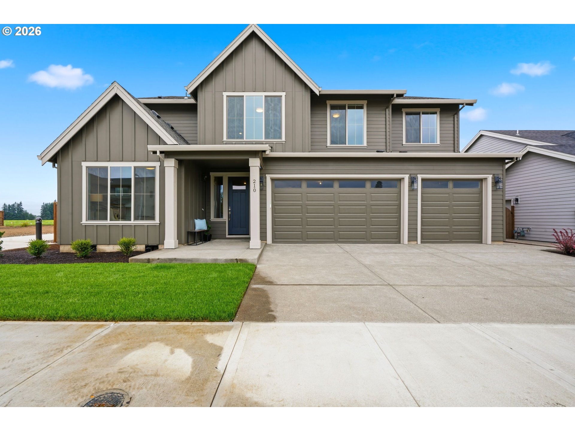210 16th AVE, Canby, OR 97013