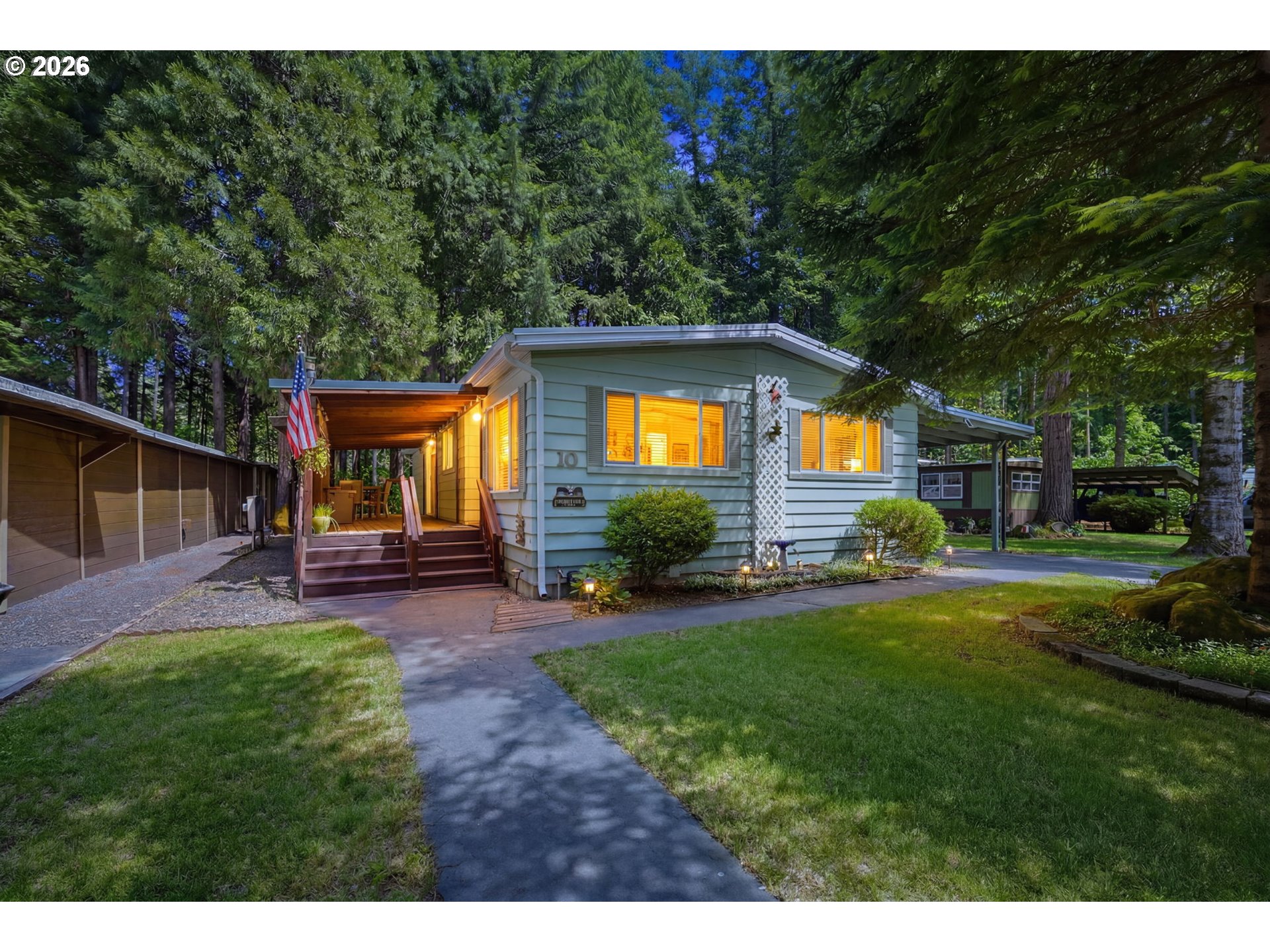56640 MCKENZIE HWY, McKenzieBridge, OR 97413